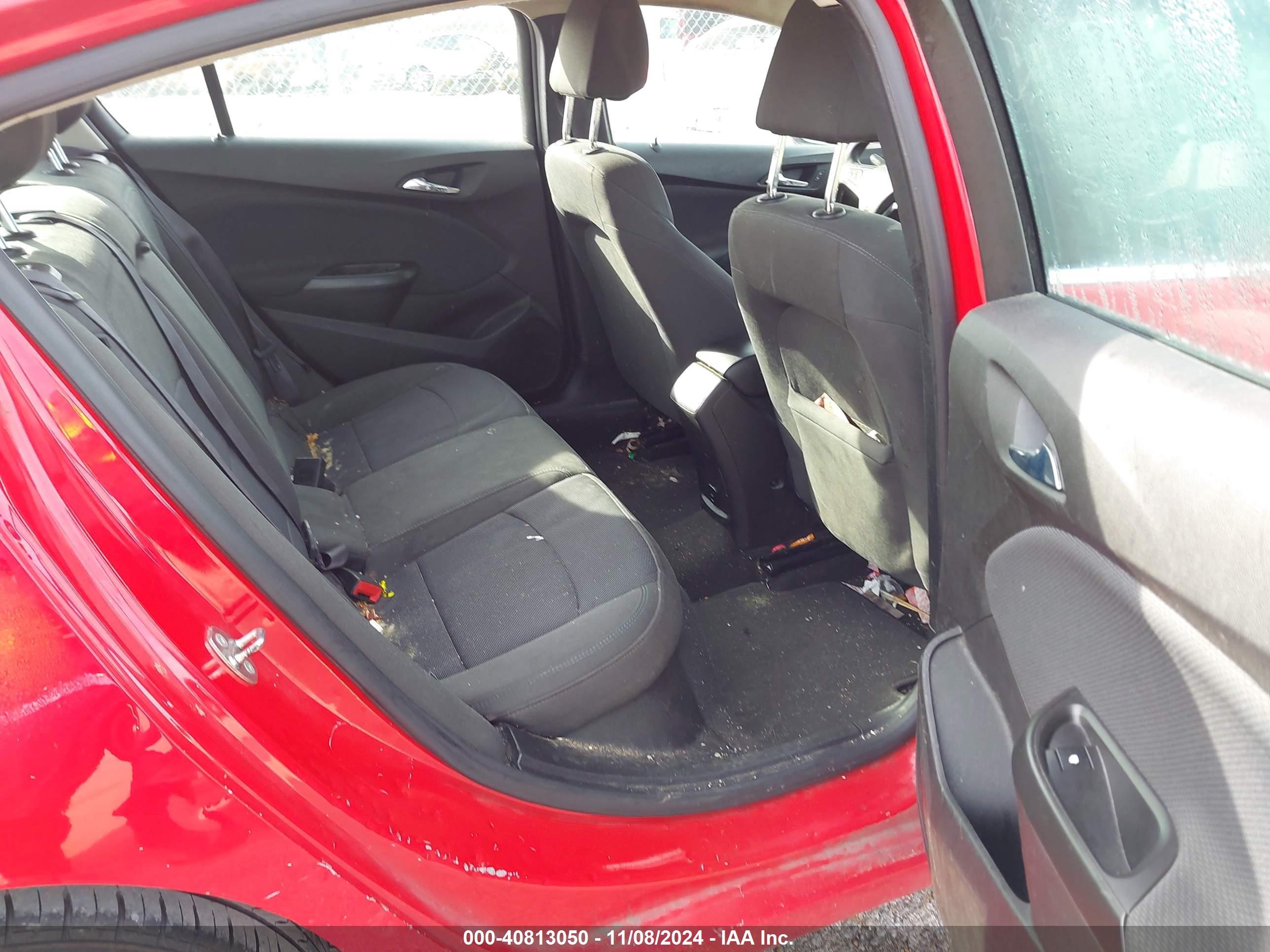 CHEVROLET CRUZE image 8