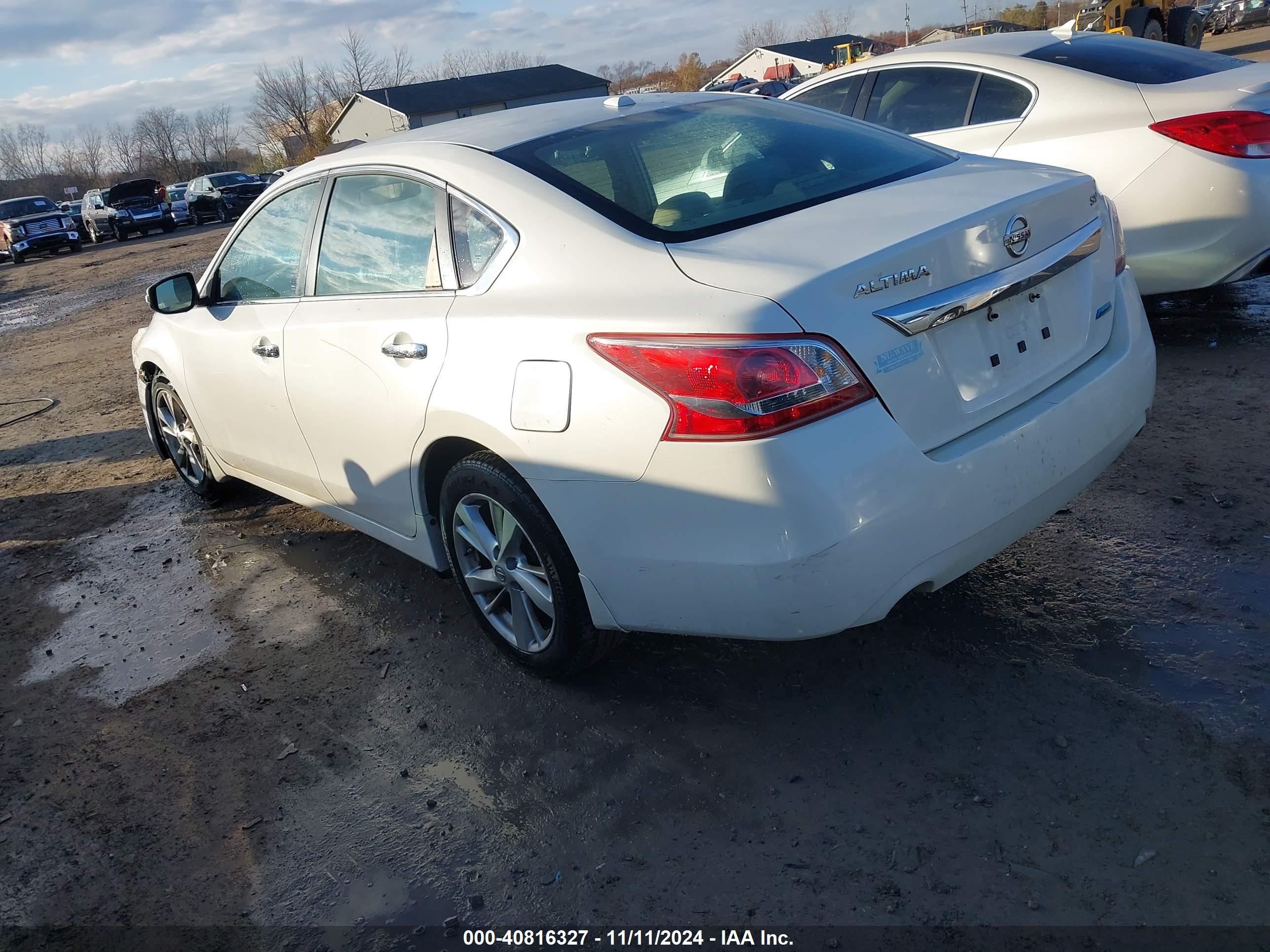 NISSAN ALTIMA image 3