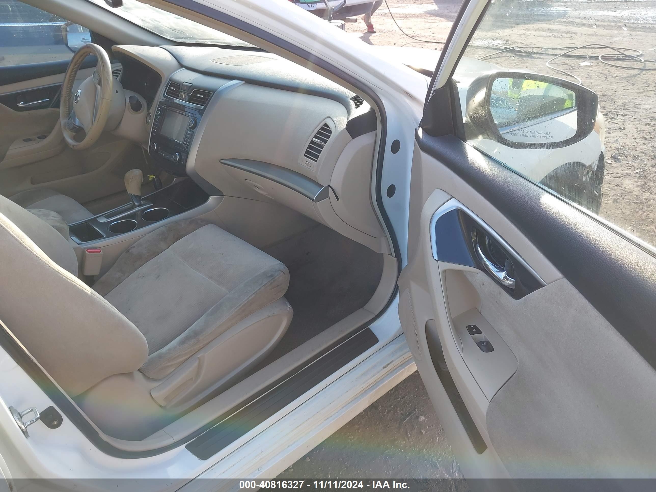 NISSAN ALTIMA image 5