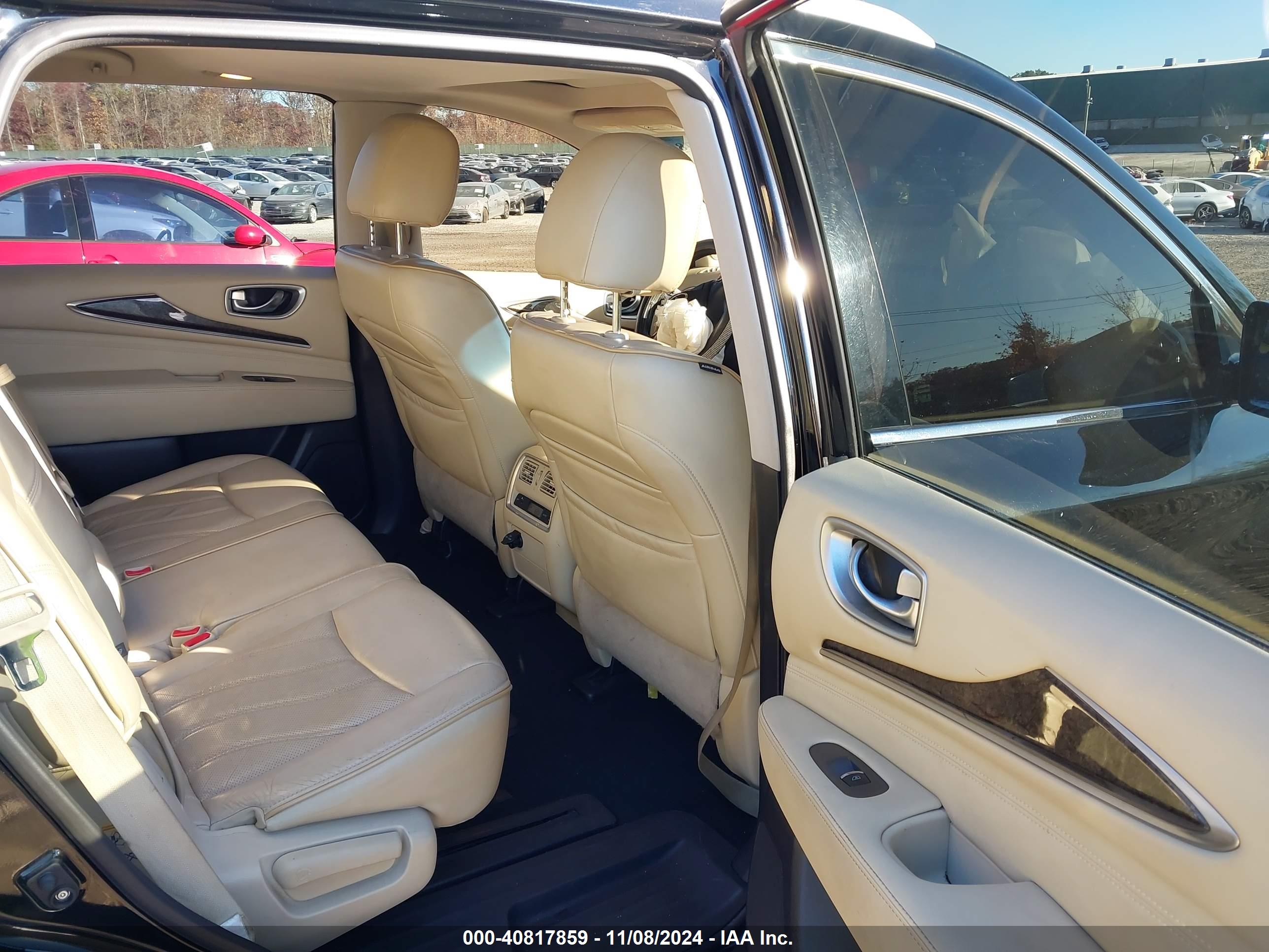 INFINITI QX60 image 8
