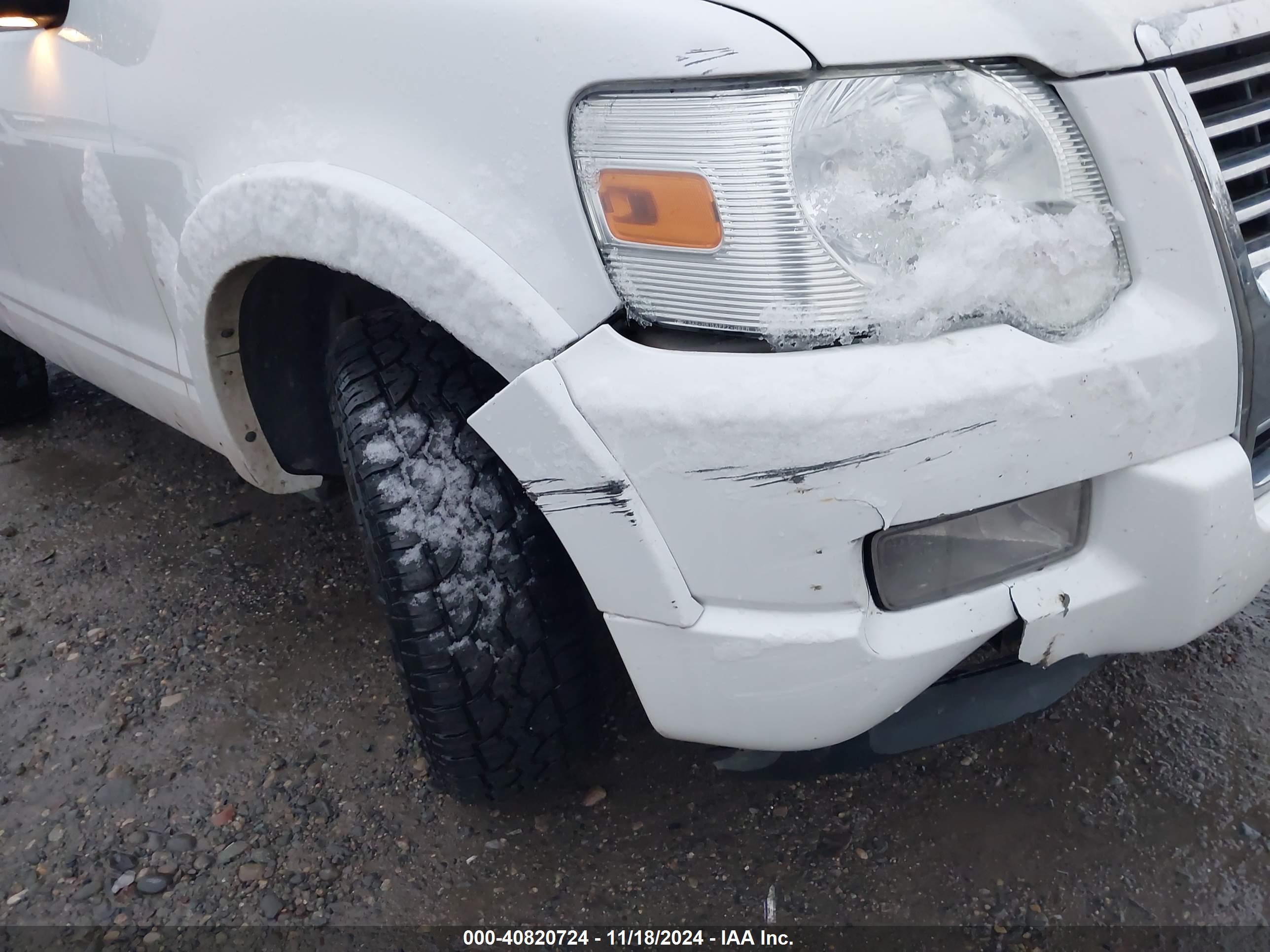 FORD EXPLORER image 6