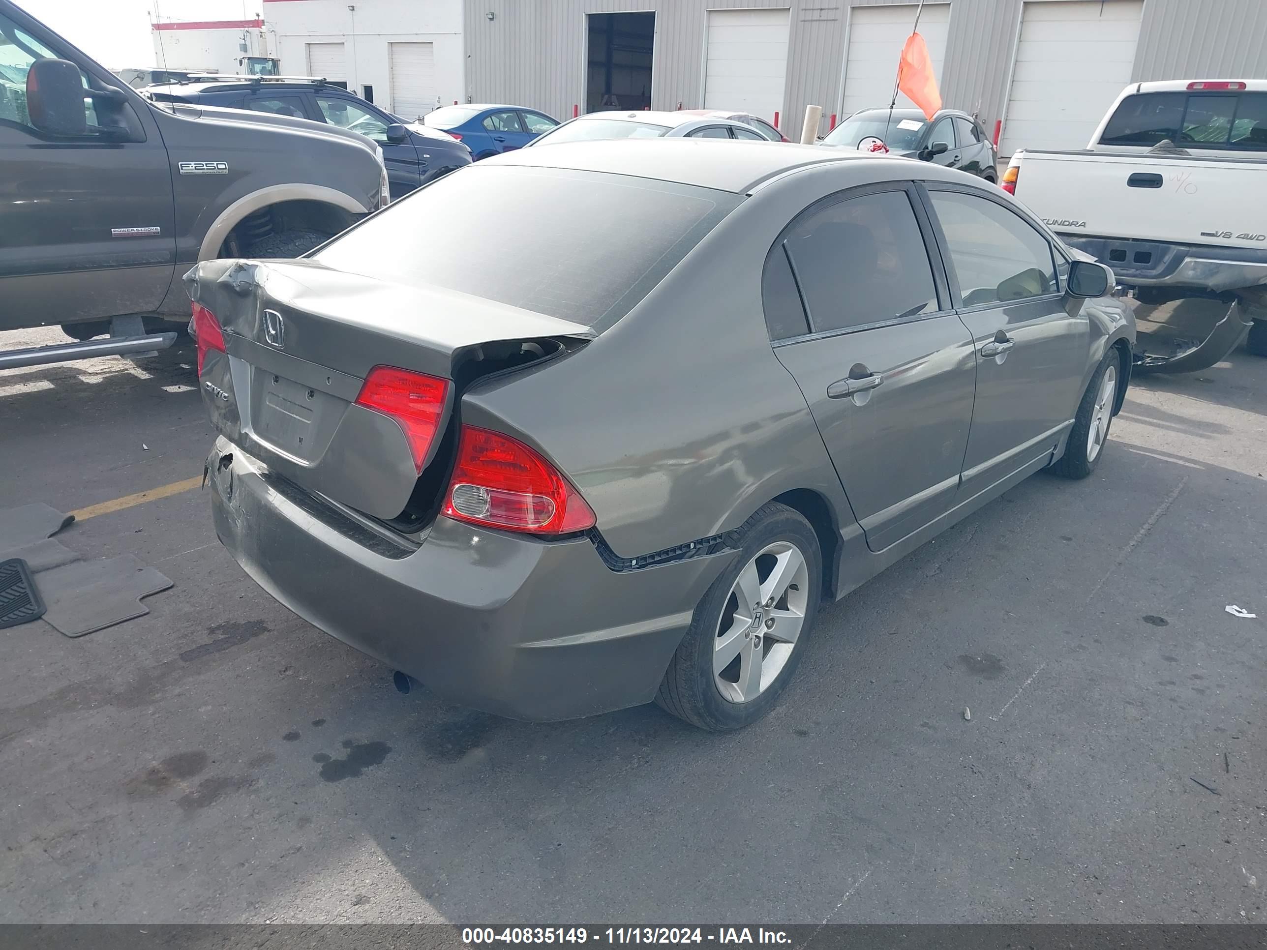 HONDA CIVIC image 4
