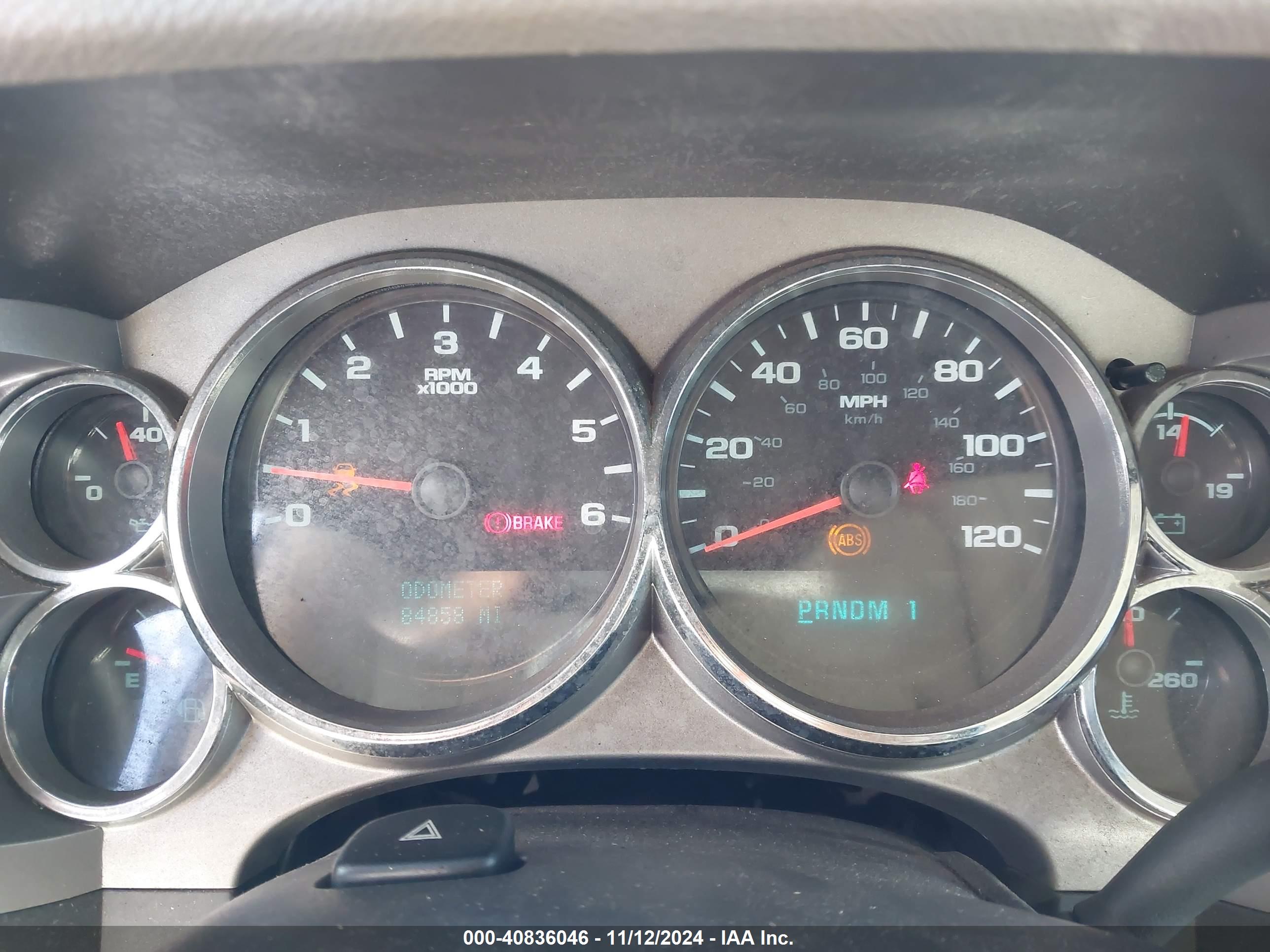 CHEVROLET SILVERADO image 7