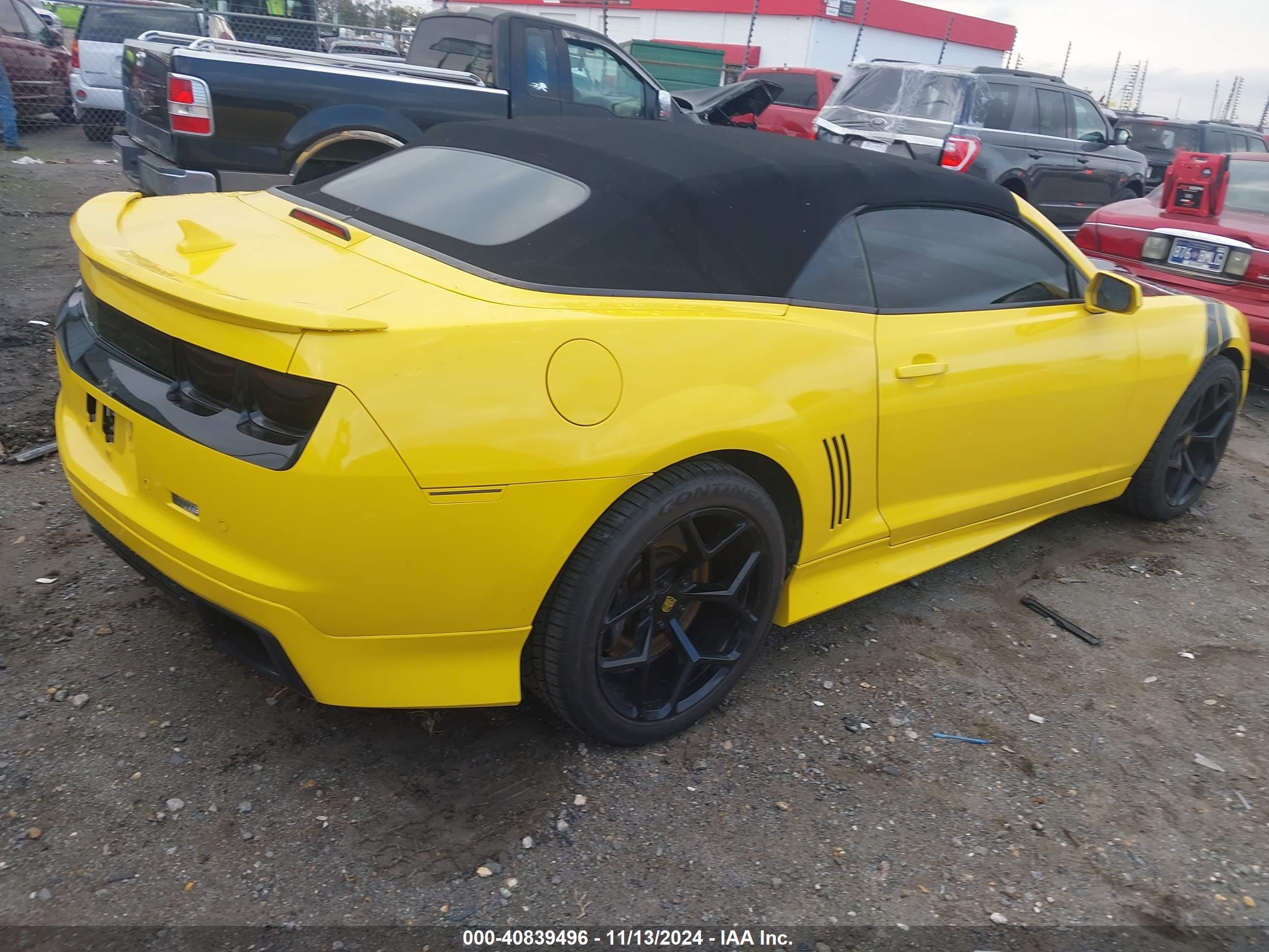 CHEVROLET CAMARO image 4