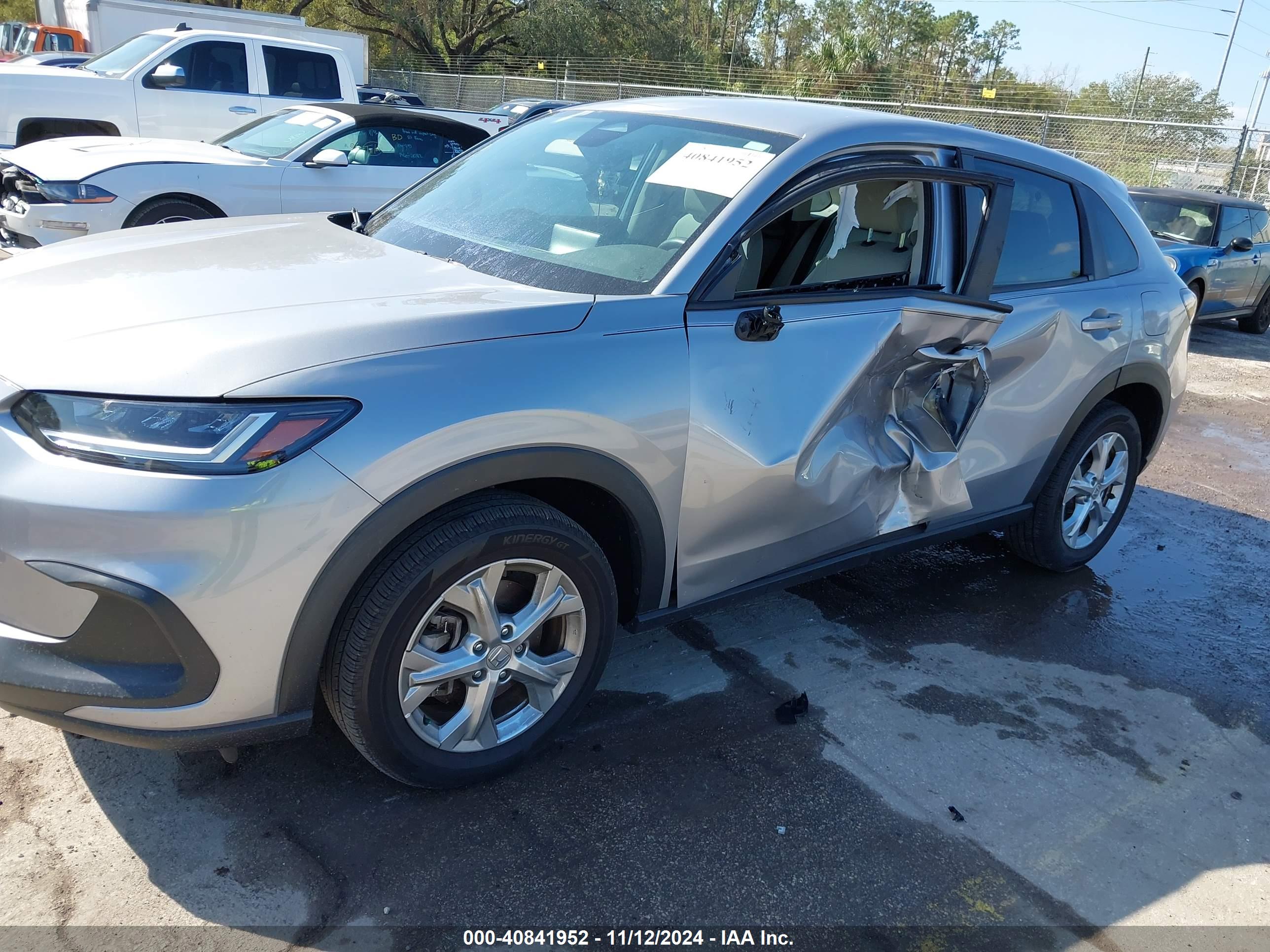 HONDA HR-V image 6