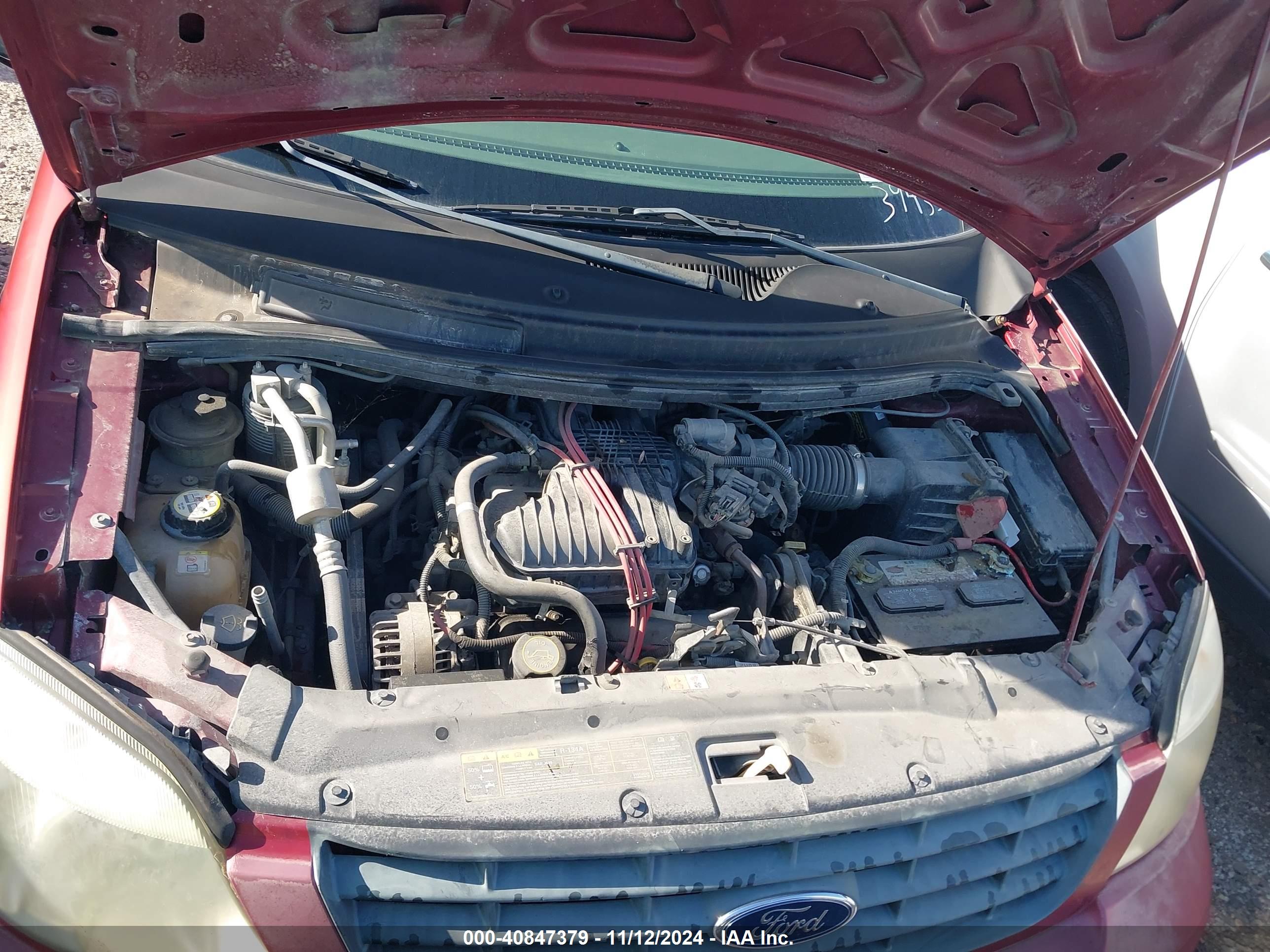 FORD FREESTAR image 10