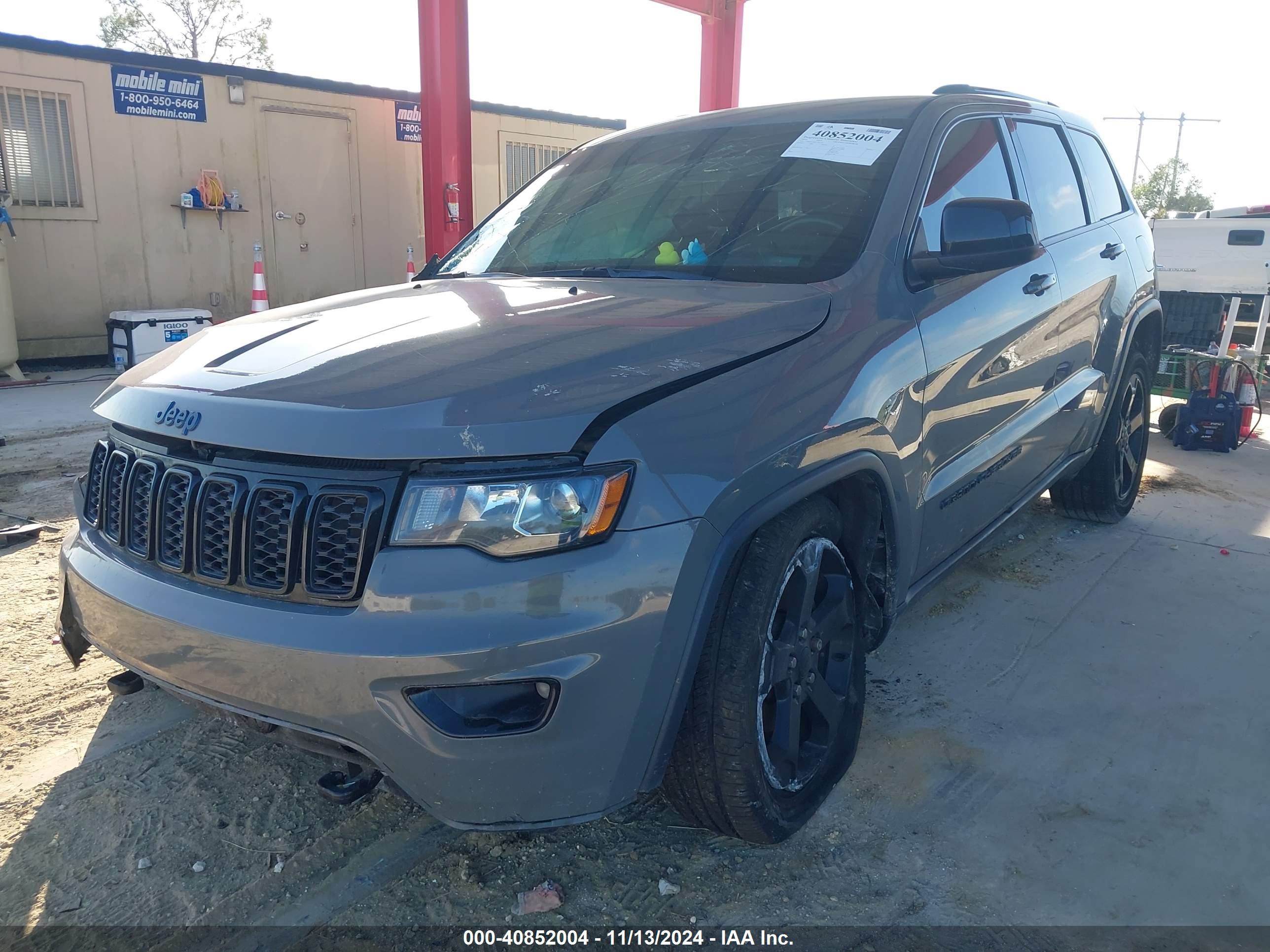 JEEP GRAND image 2