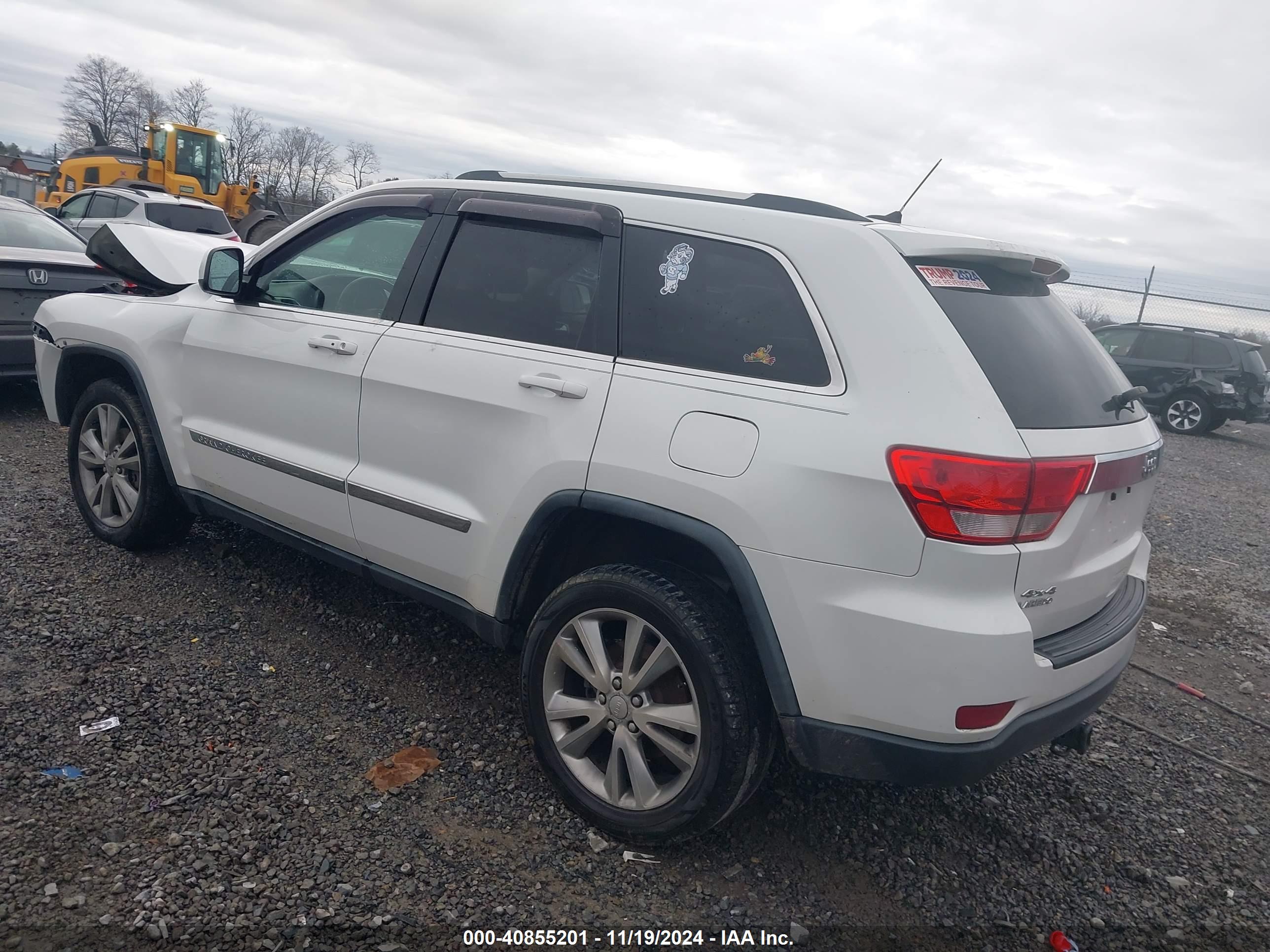 JEEP GRAND image 3