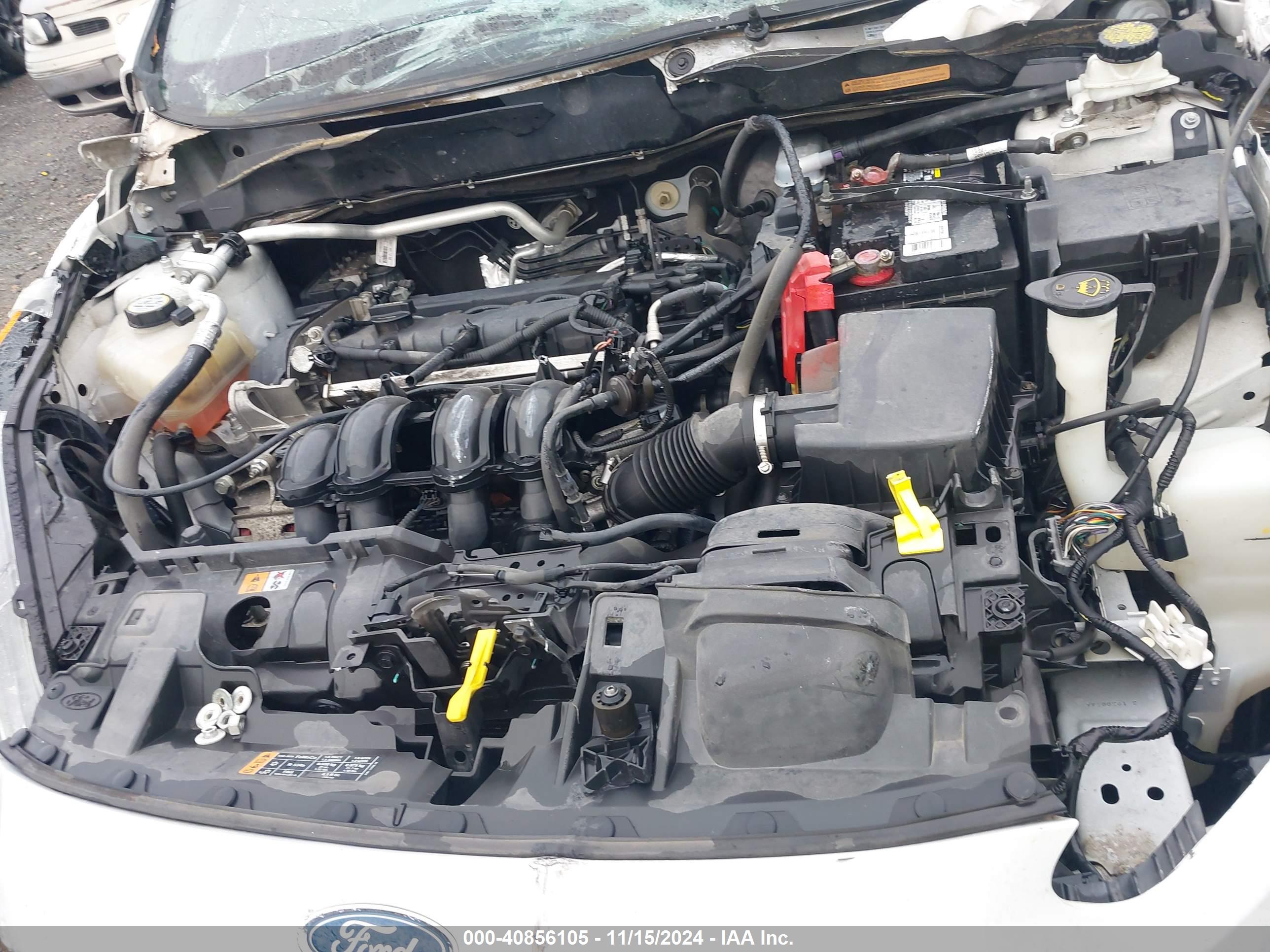 FORD FIESTA image 10