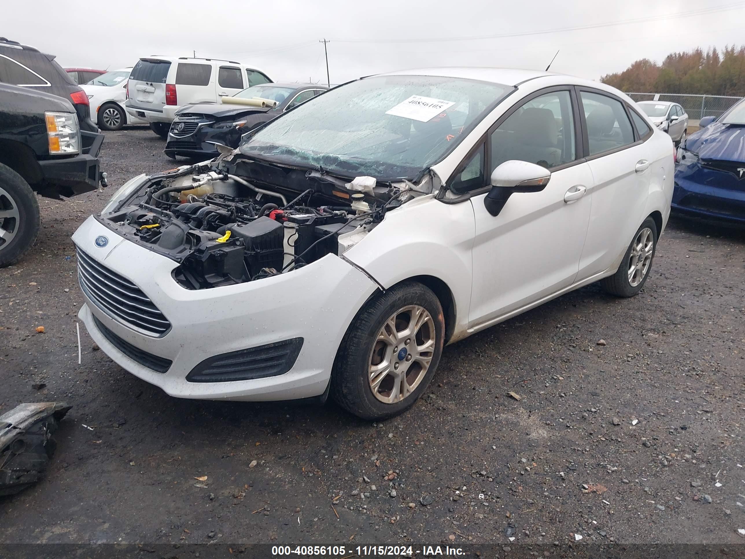 FORD FIESTA image 2