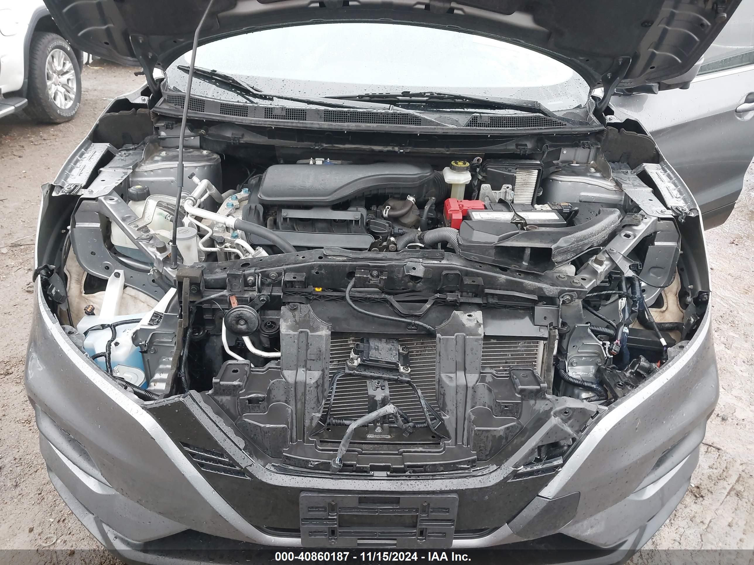 NISSAN ROGUE image 10