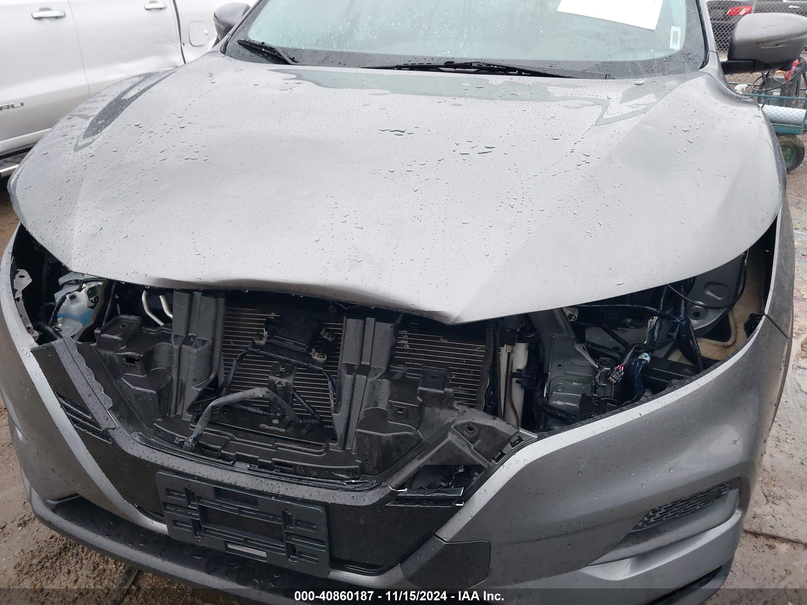 NISSAN ROGUE image 6