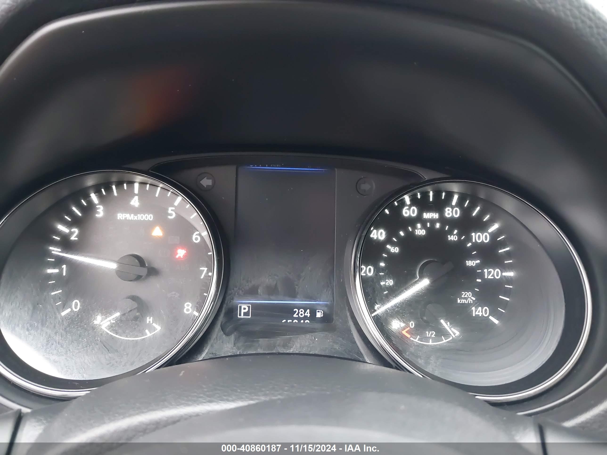 NISSAN ROGUE image 7