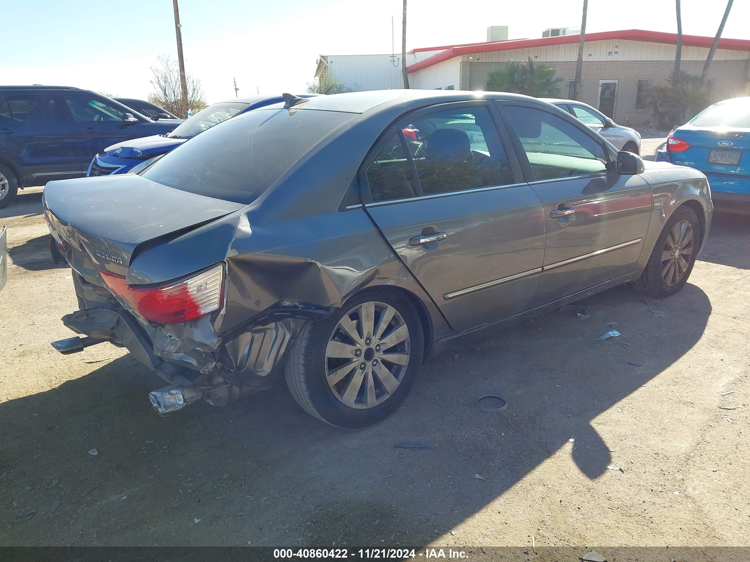 HYUNDAI SONATA image 4