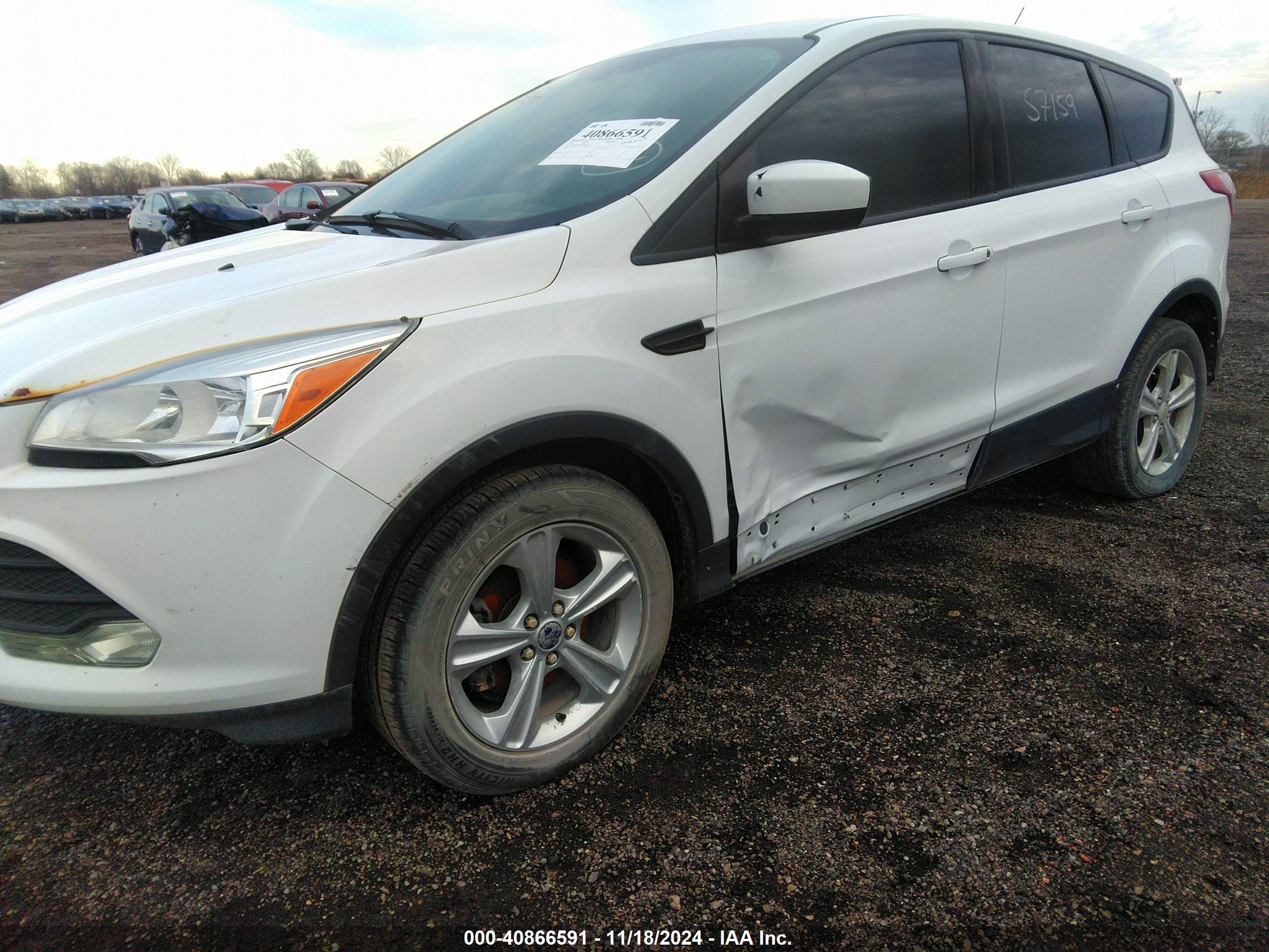 FORD ESCAPE image 6