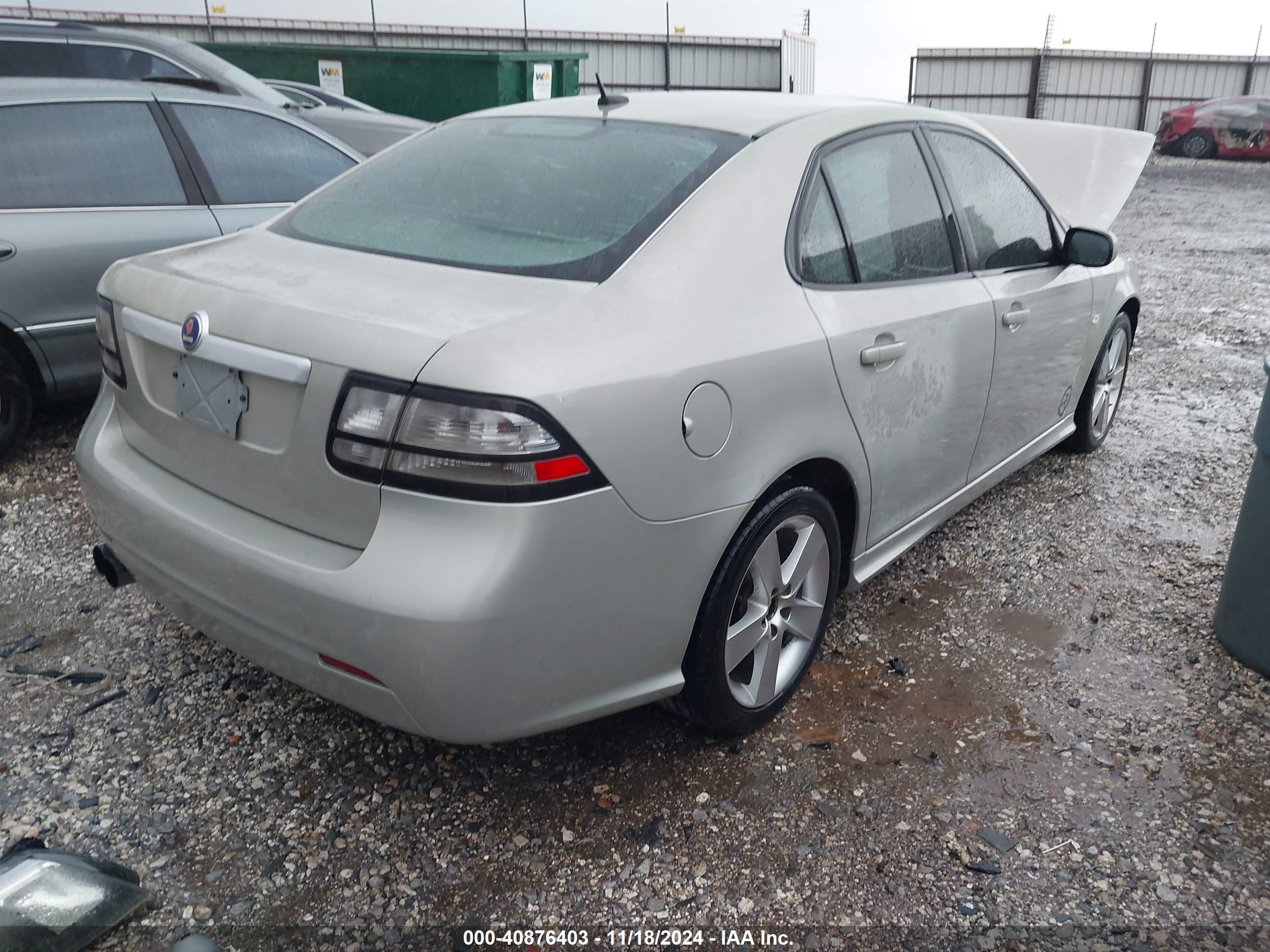 SAAB 9-3 image 4