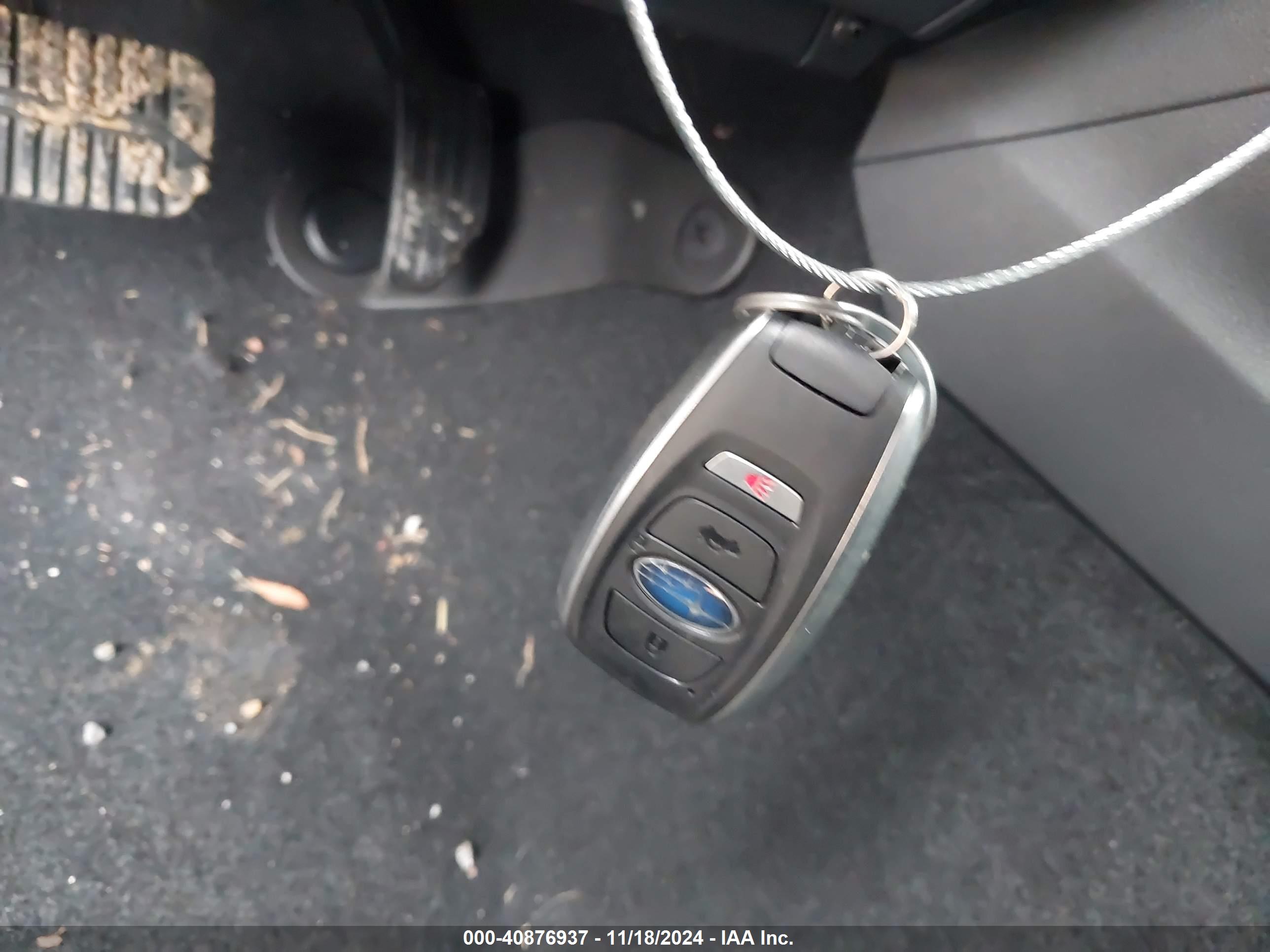 SUBARU CROSSTREK image 11