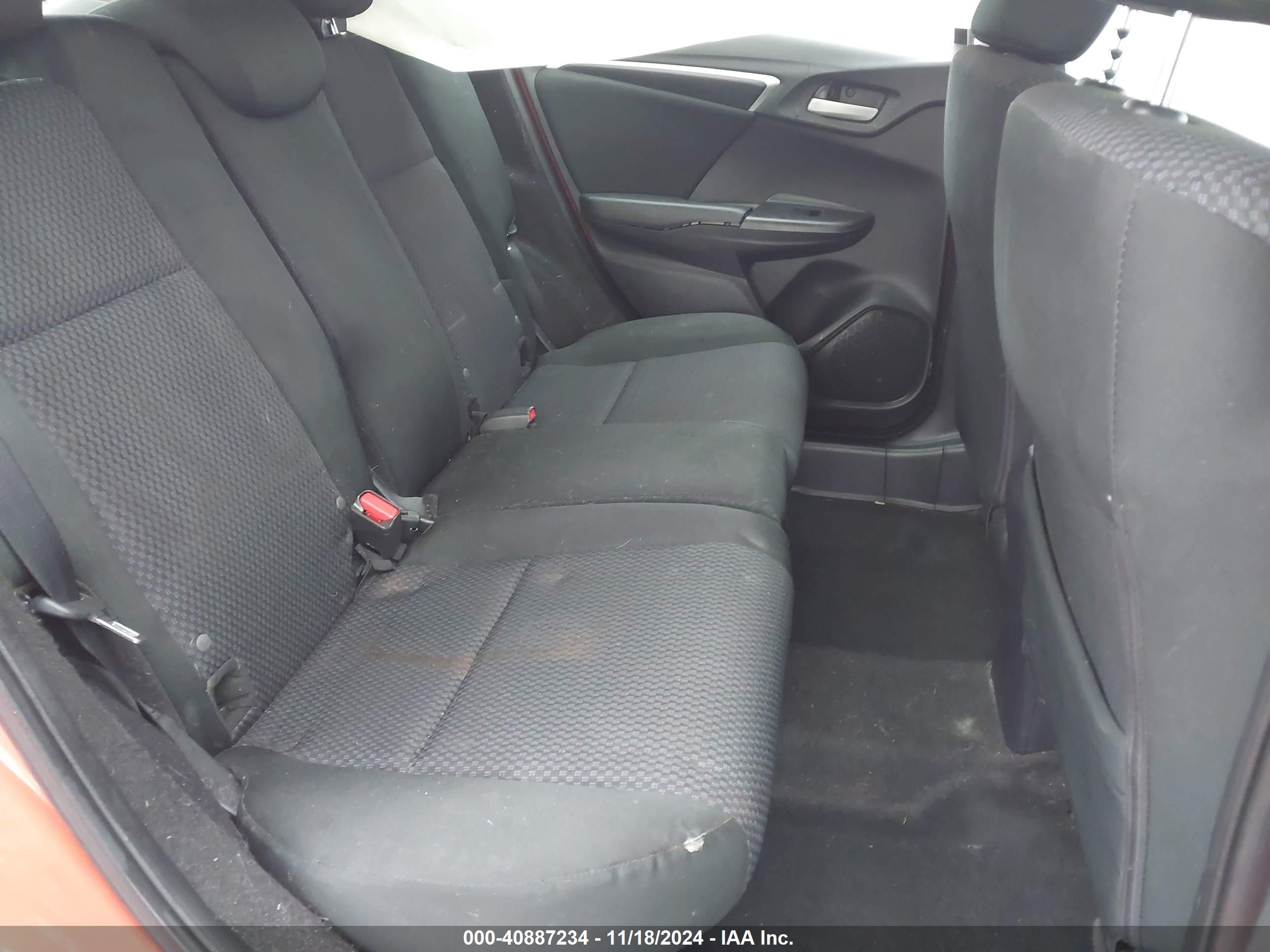 HONDA FIT image 8