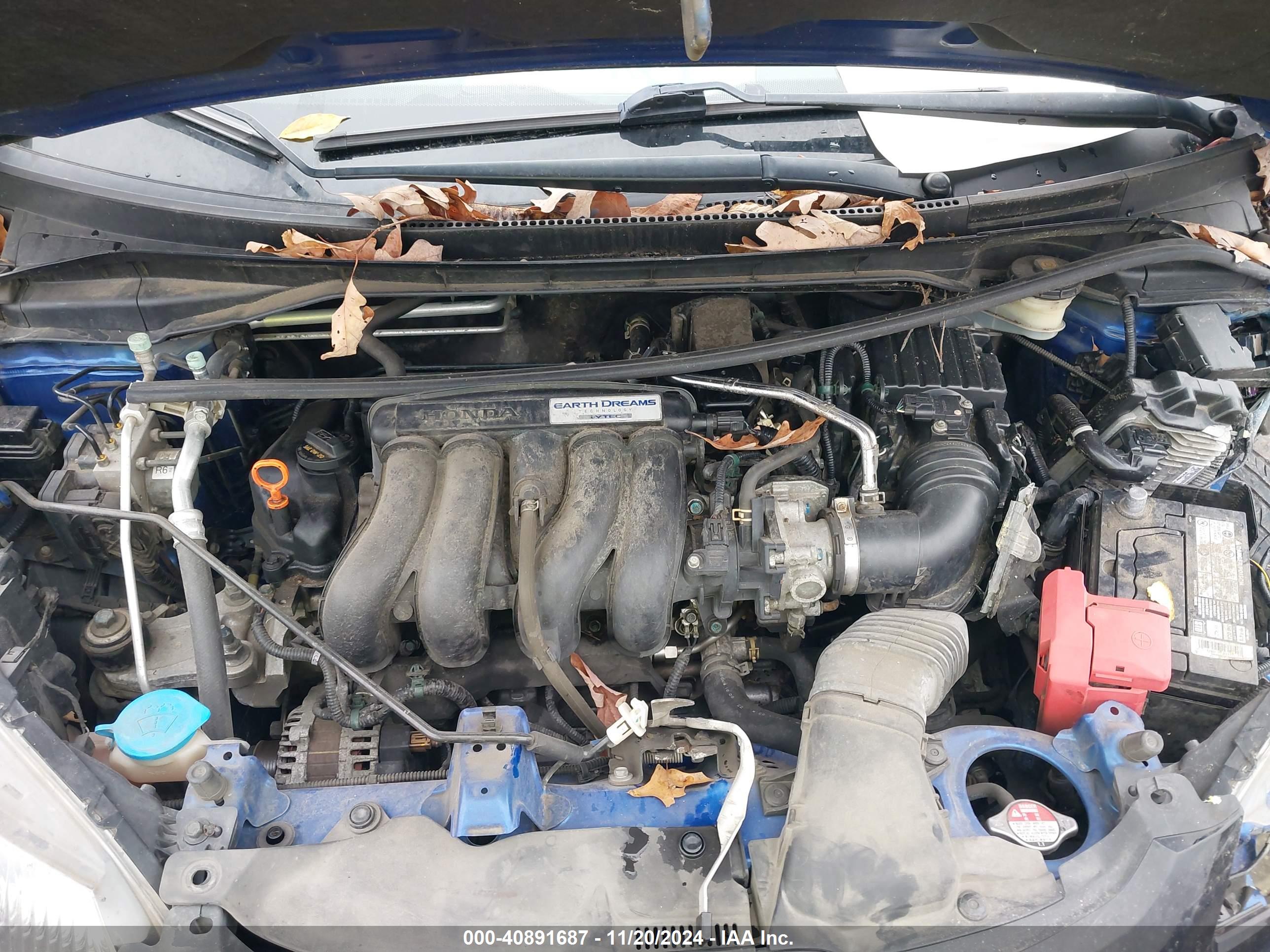 HONDA FIT image 10