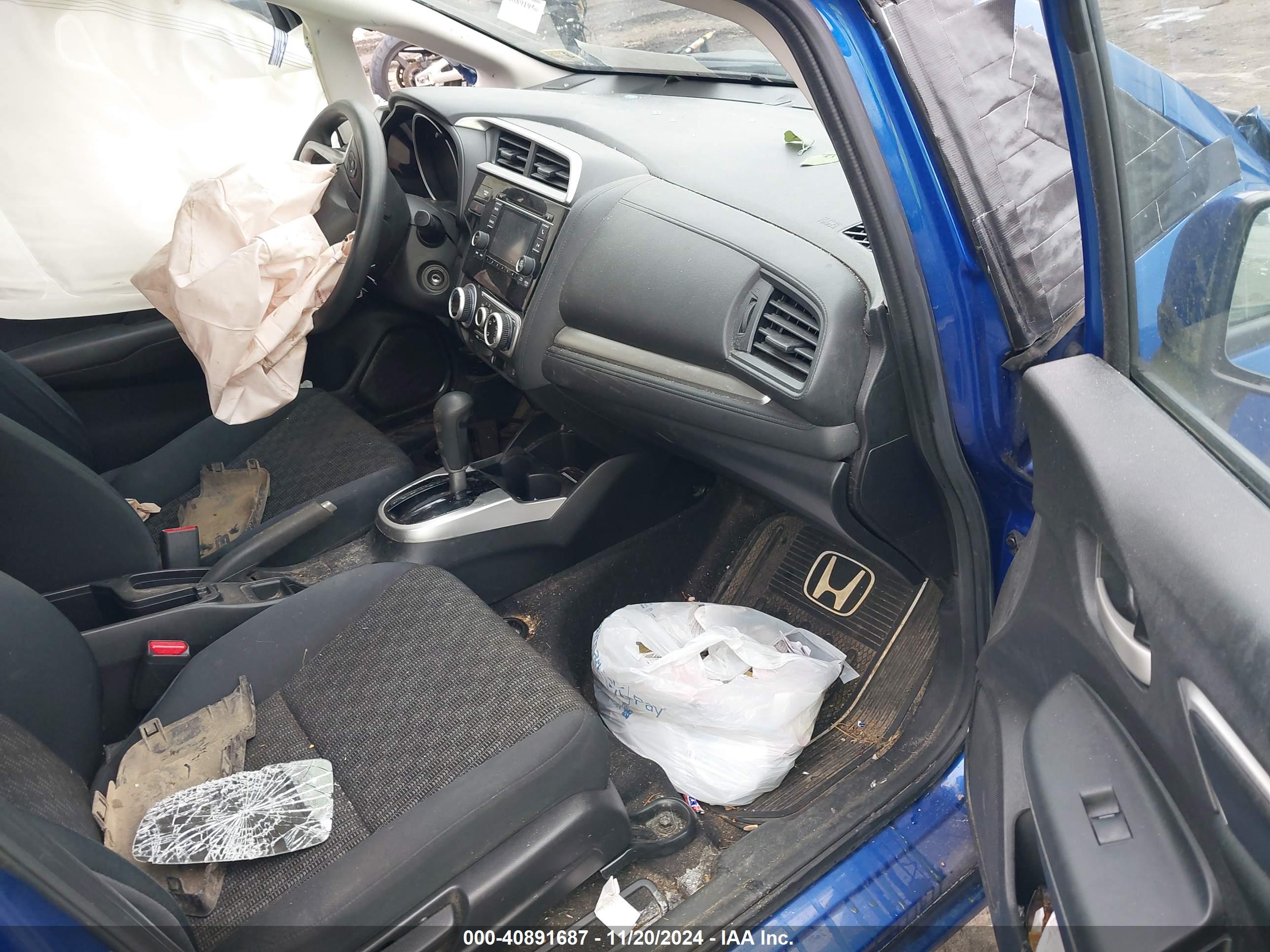 HONDA FIT image 5