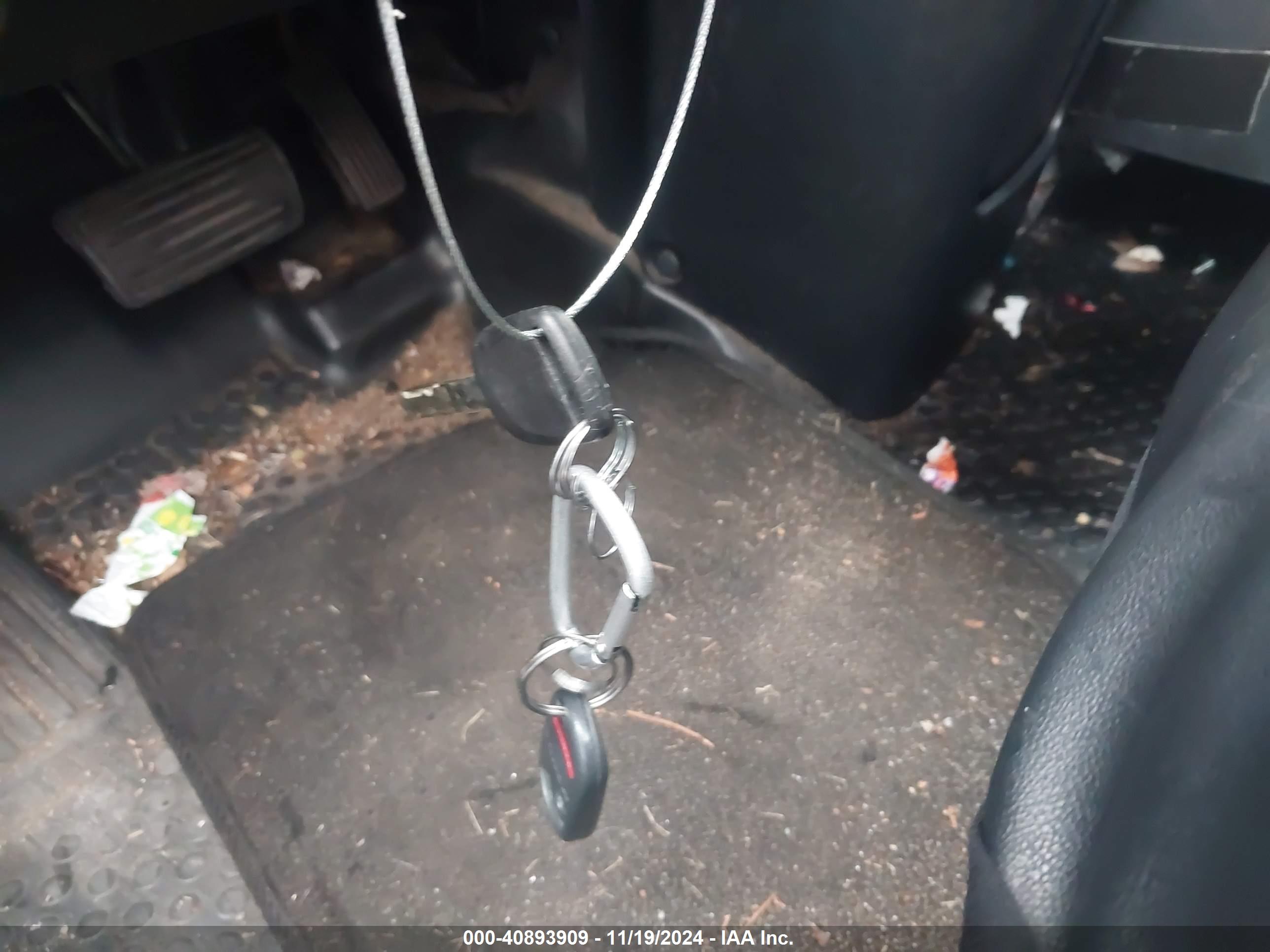 HONDA ELEMENT image 11