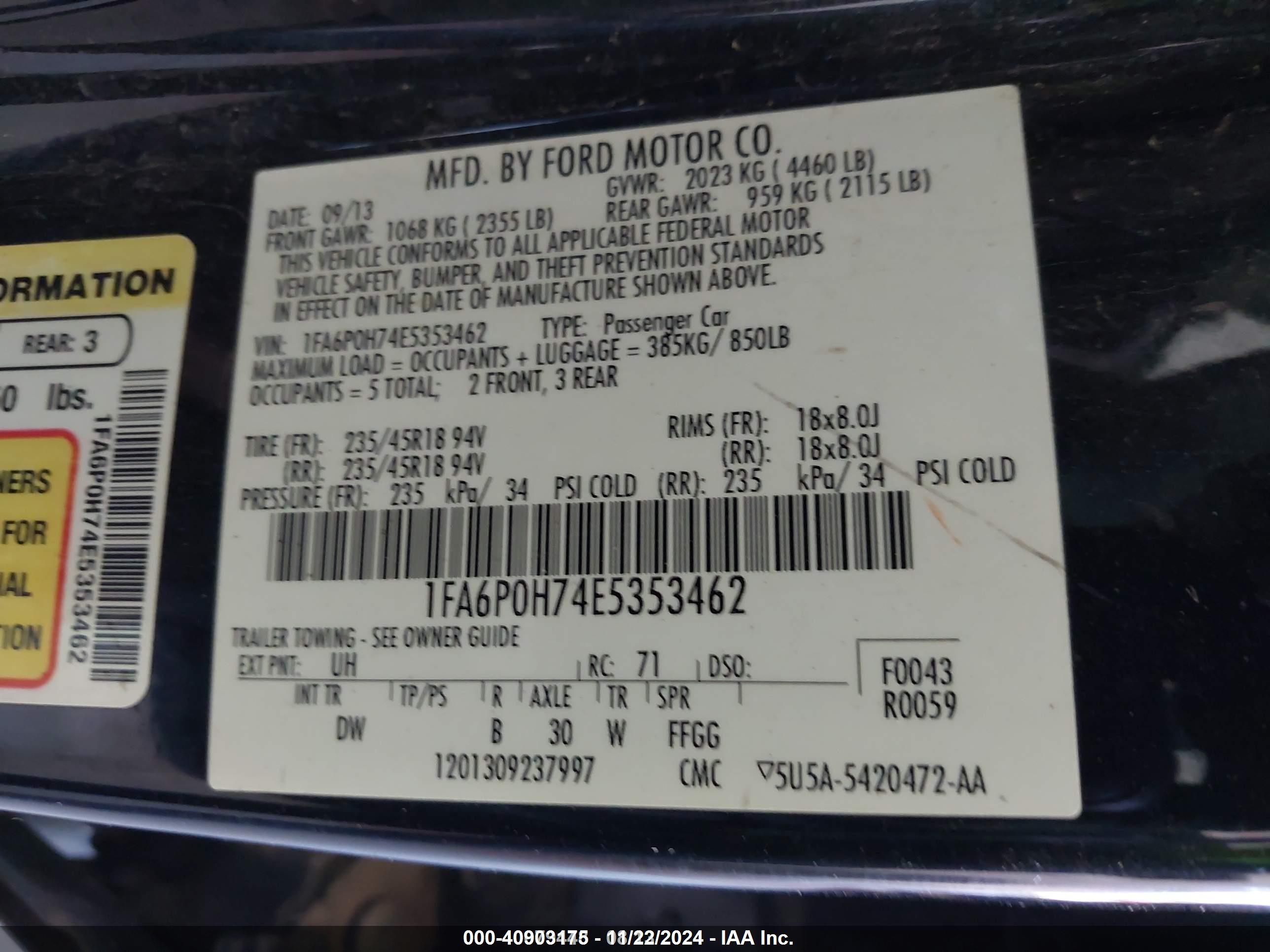 FORD FUSION image 9