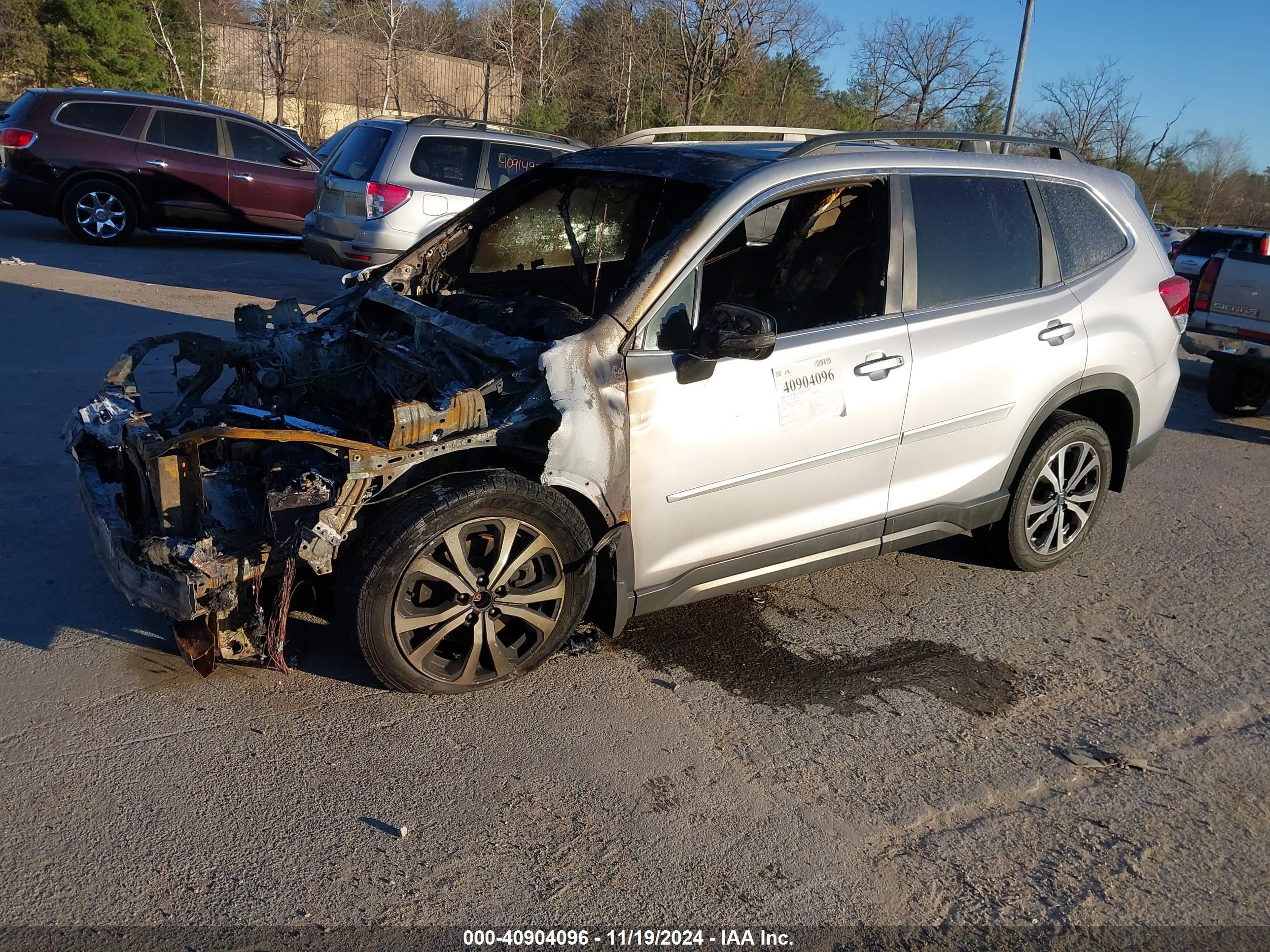 SUBARU FORESTER image 2