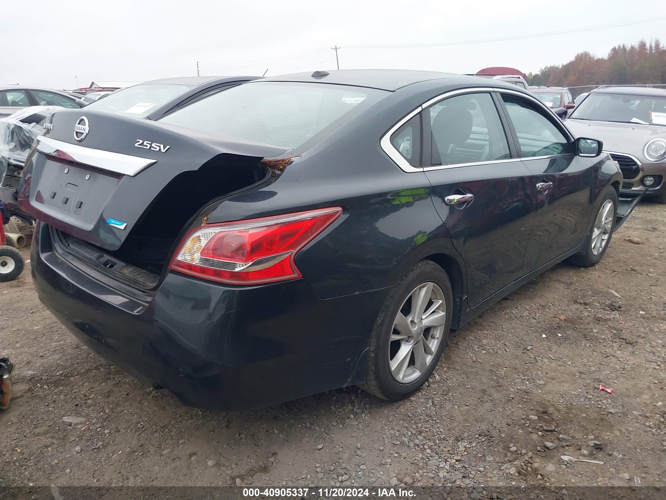 NISSAN ALTIMA image 4