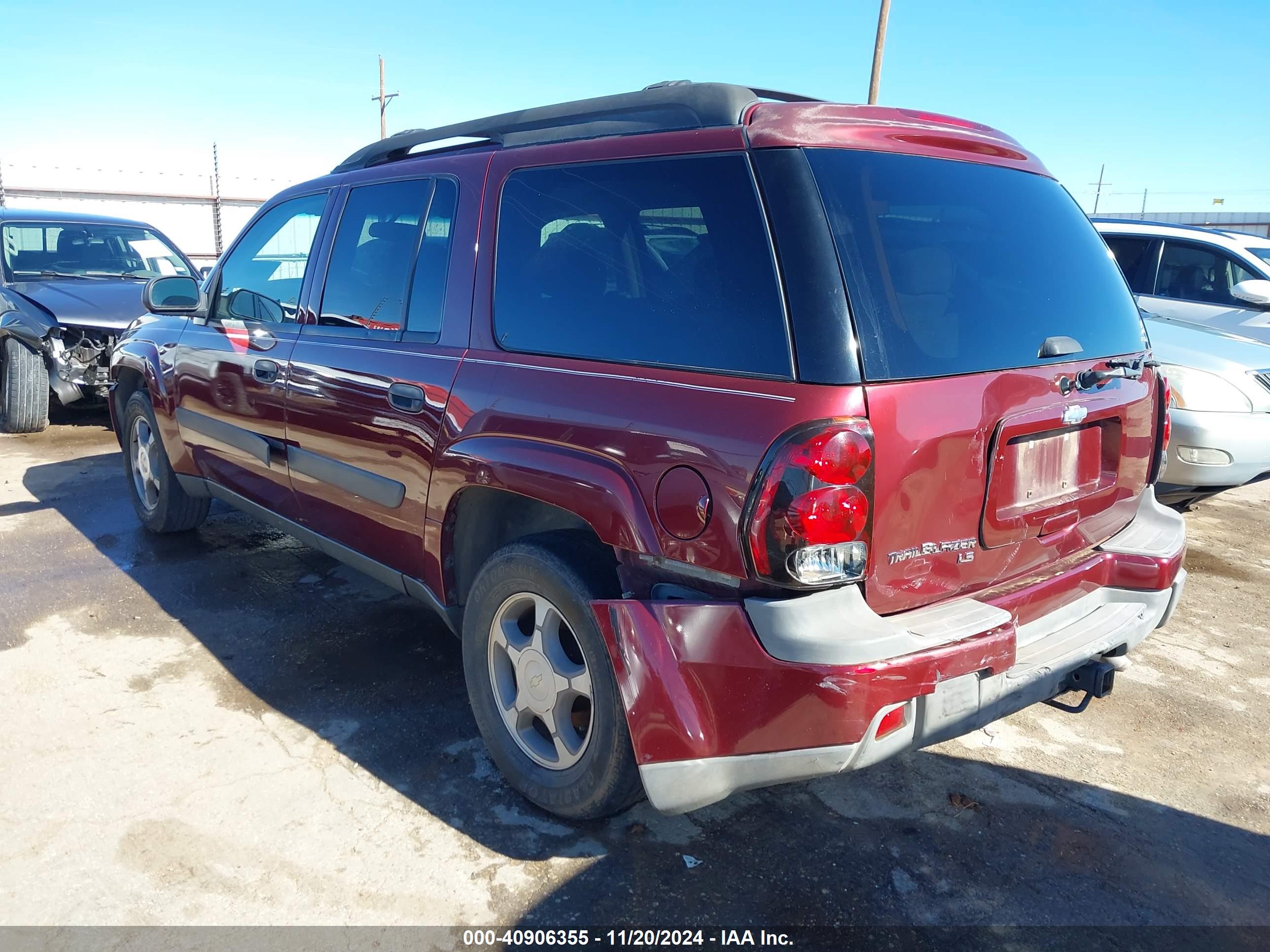CHEVROLET TRAILBLAZER image 3