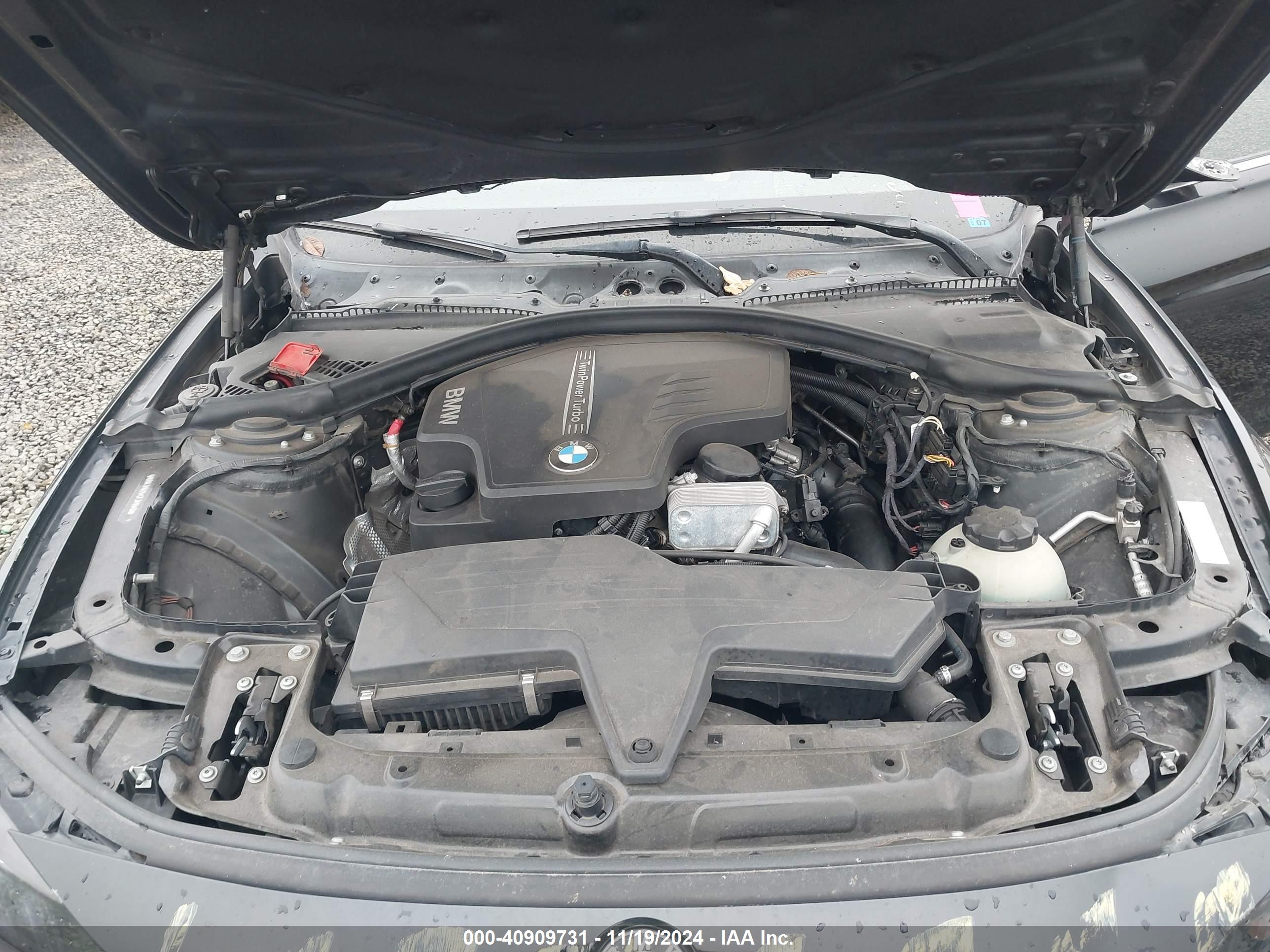 BMW 328I image 10