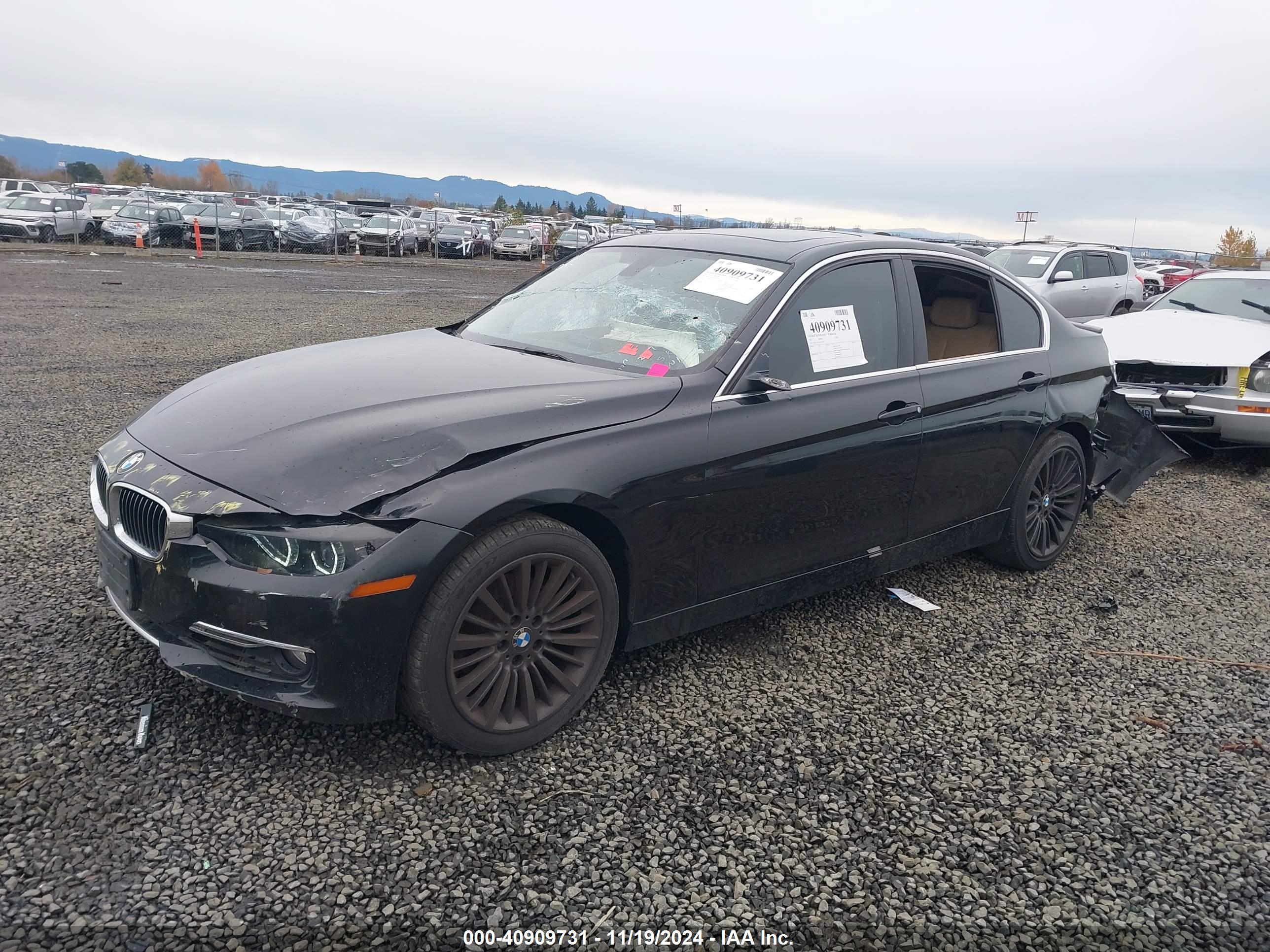 BMW 328I image 2