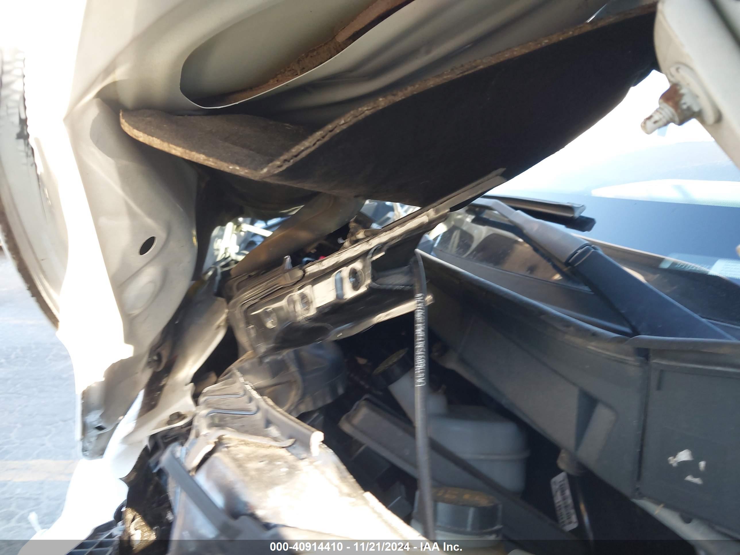 FORD TRANSIT-150 image 10