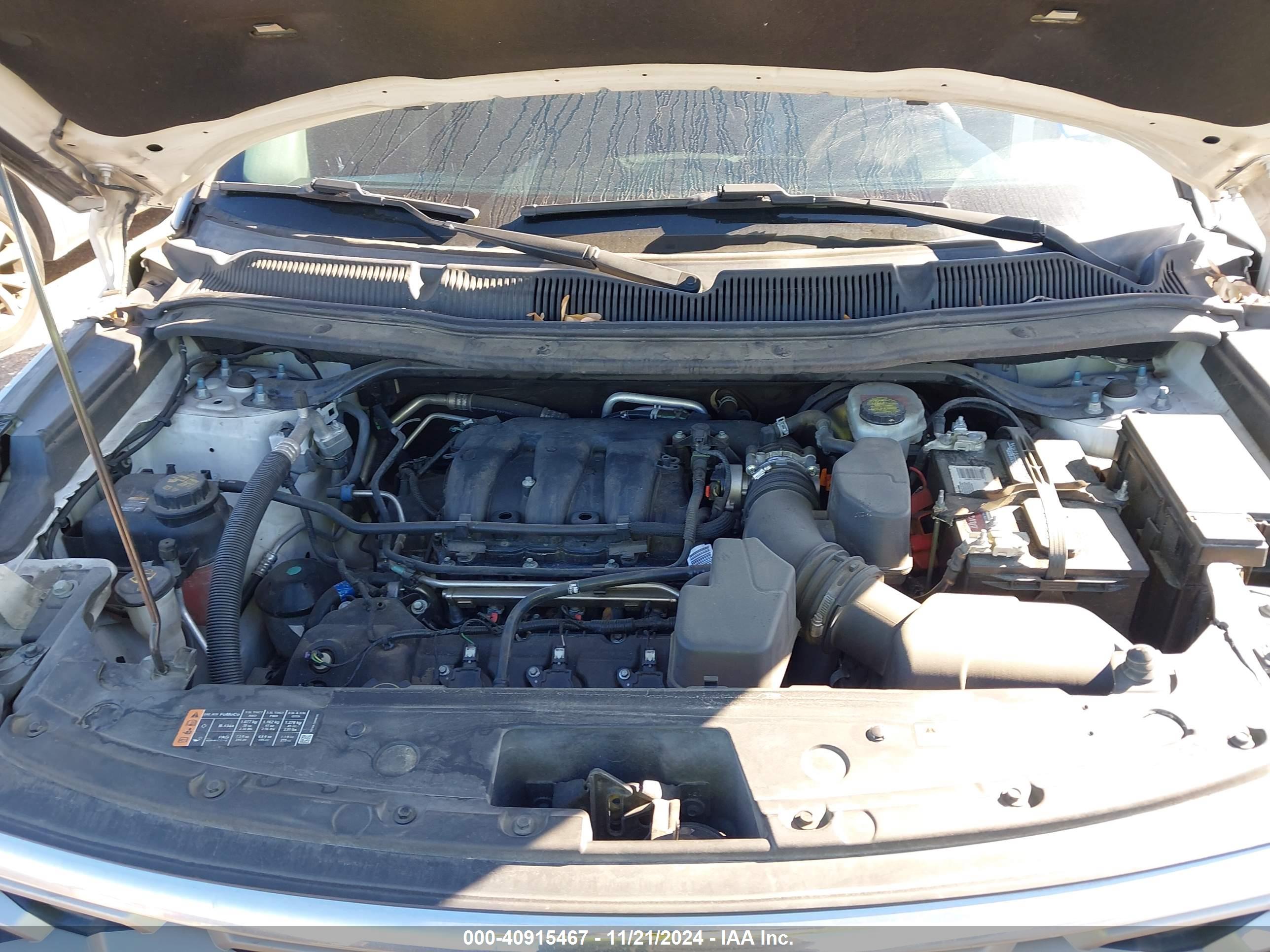 FORD EXPLORER image 10