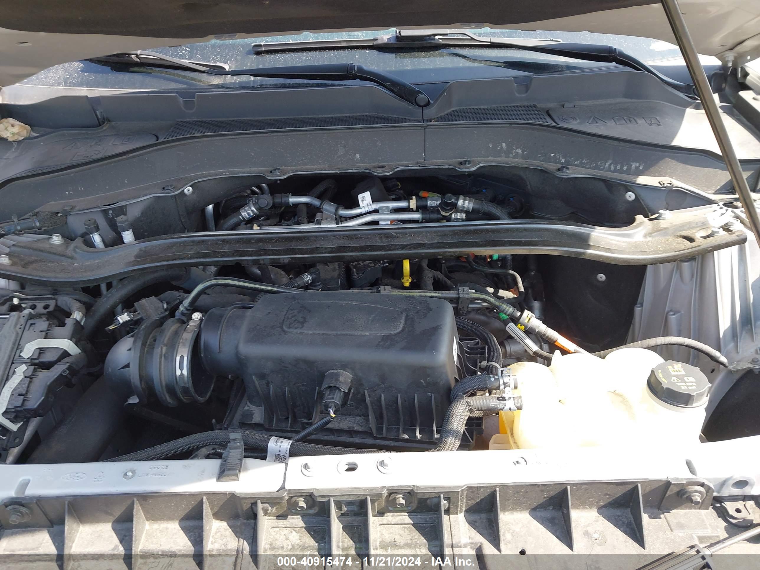 FORD EXPLORER image 10