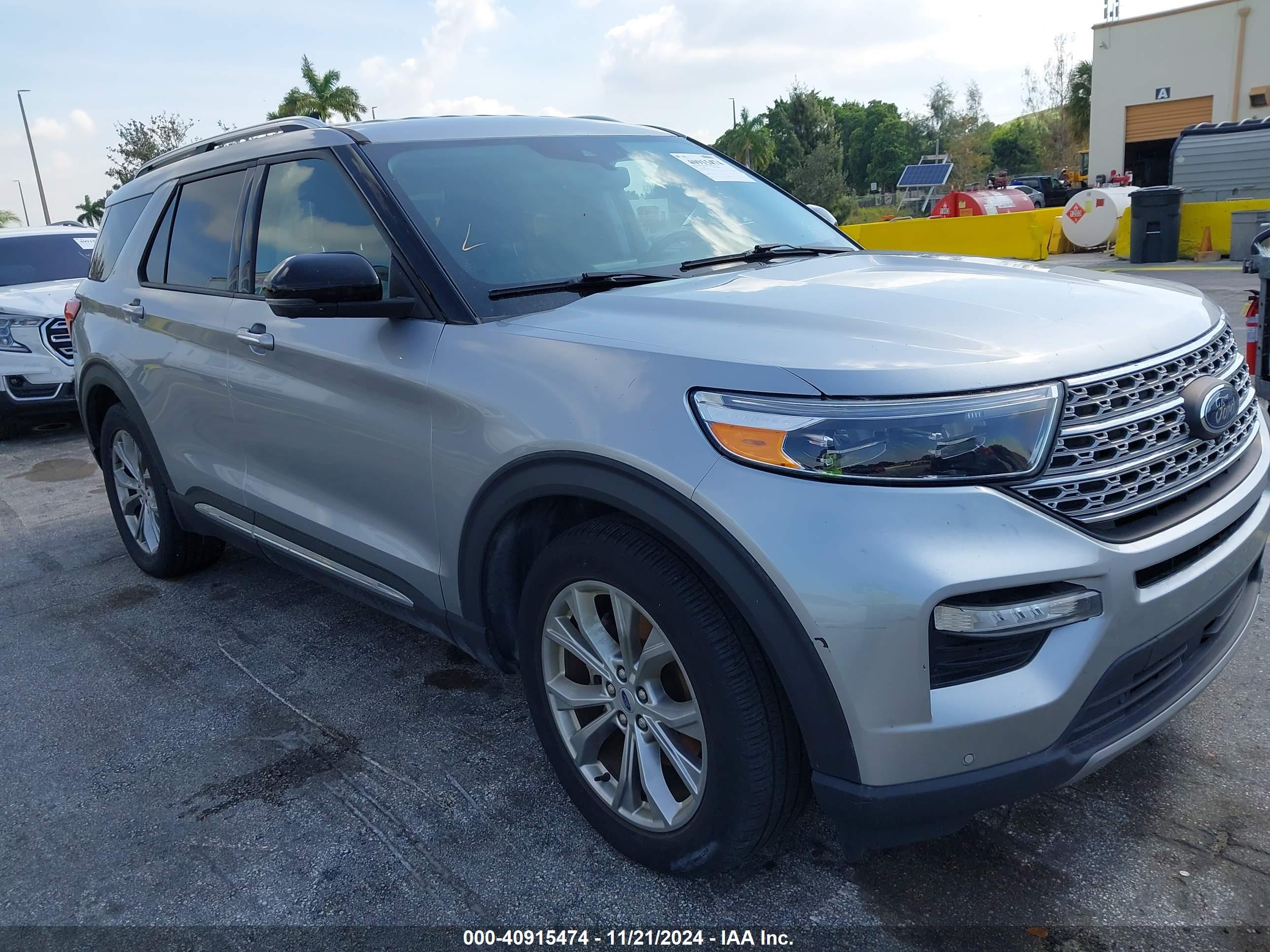 FORD EXPLORER image 6