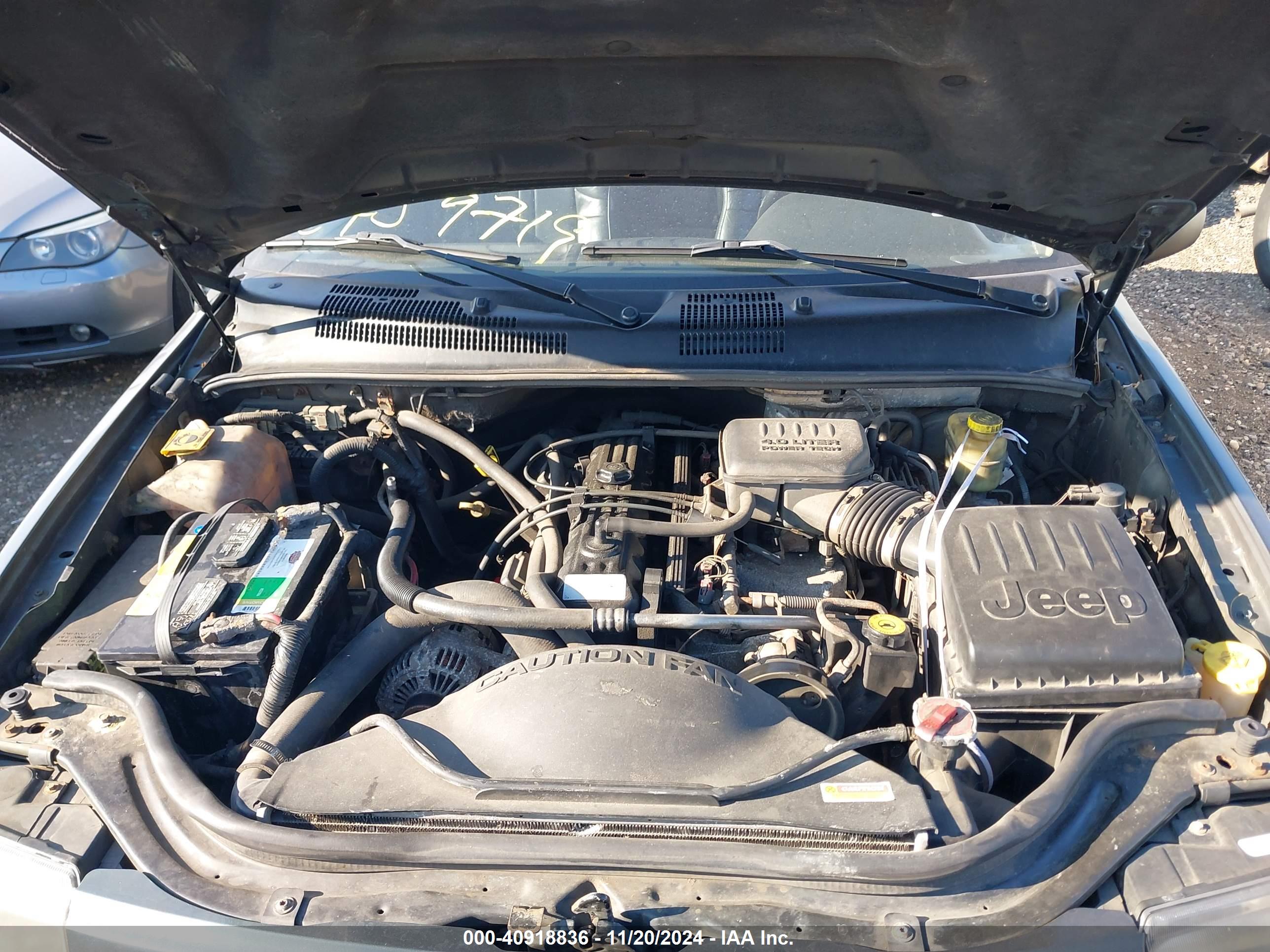 JEEP GRAND image 10