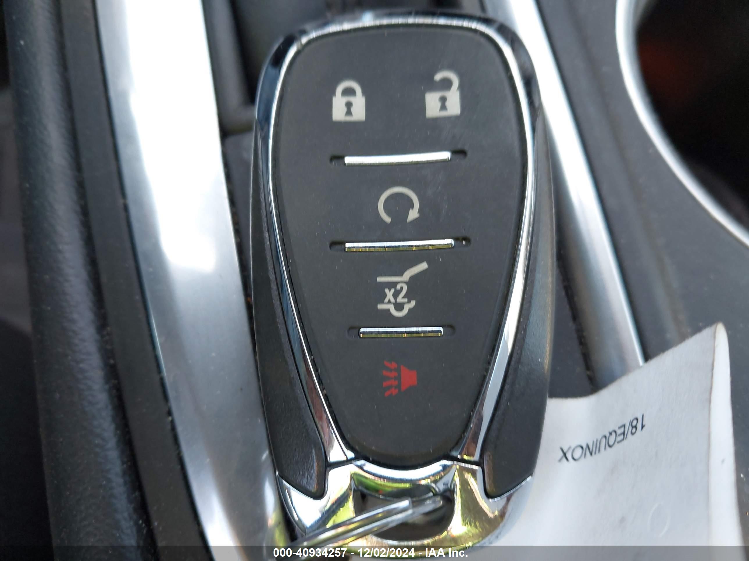 CHEVROLET EQUINOX image 11