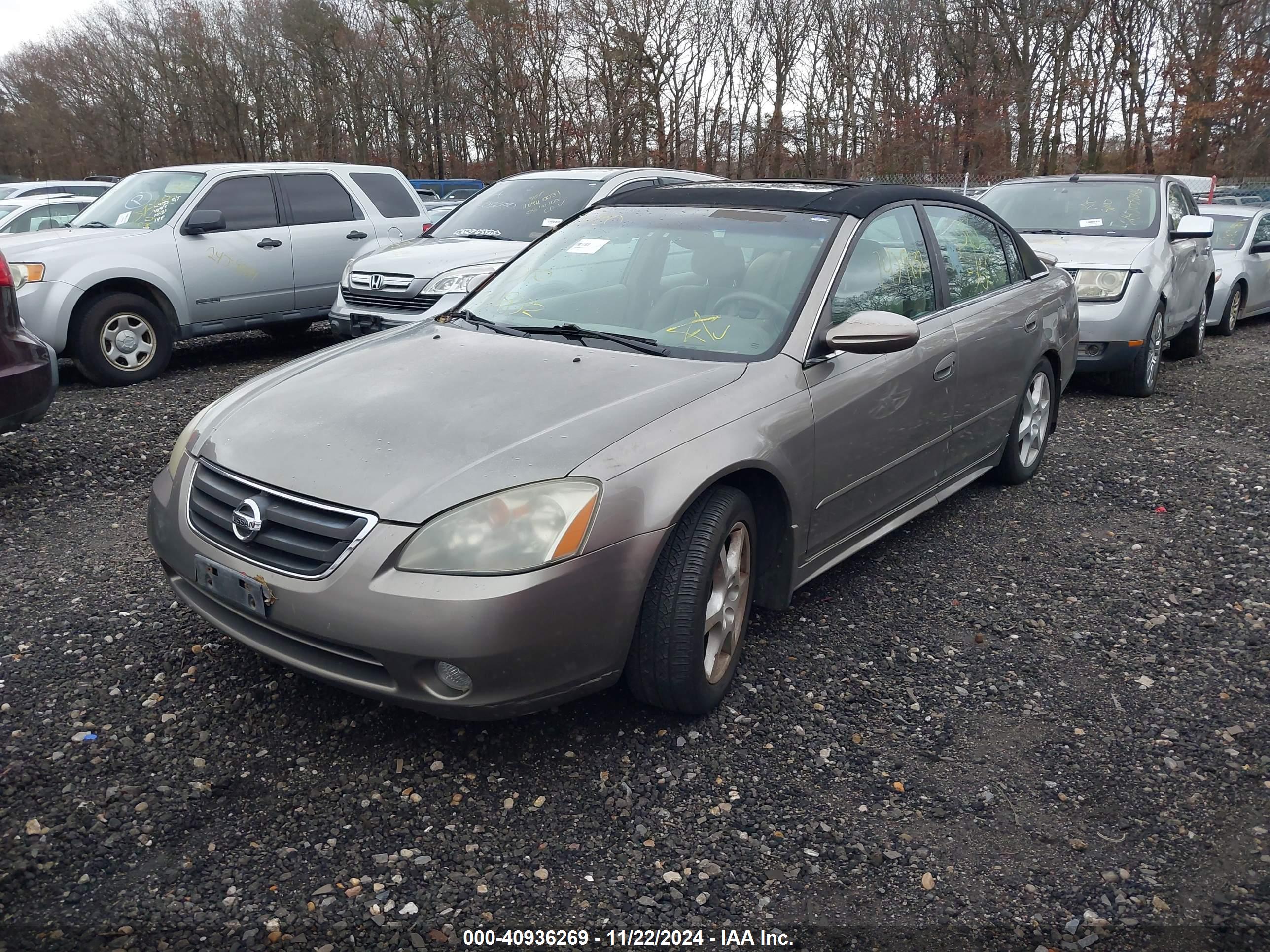 NISSAN ALTIMA image 2