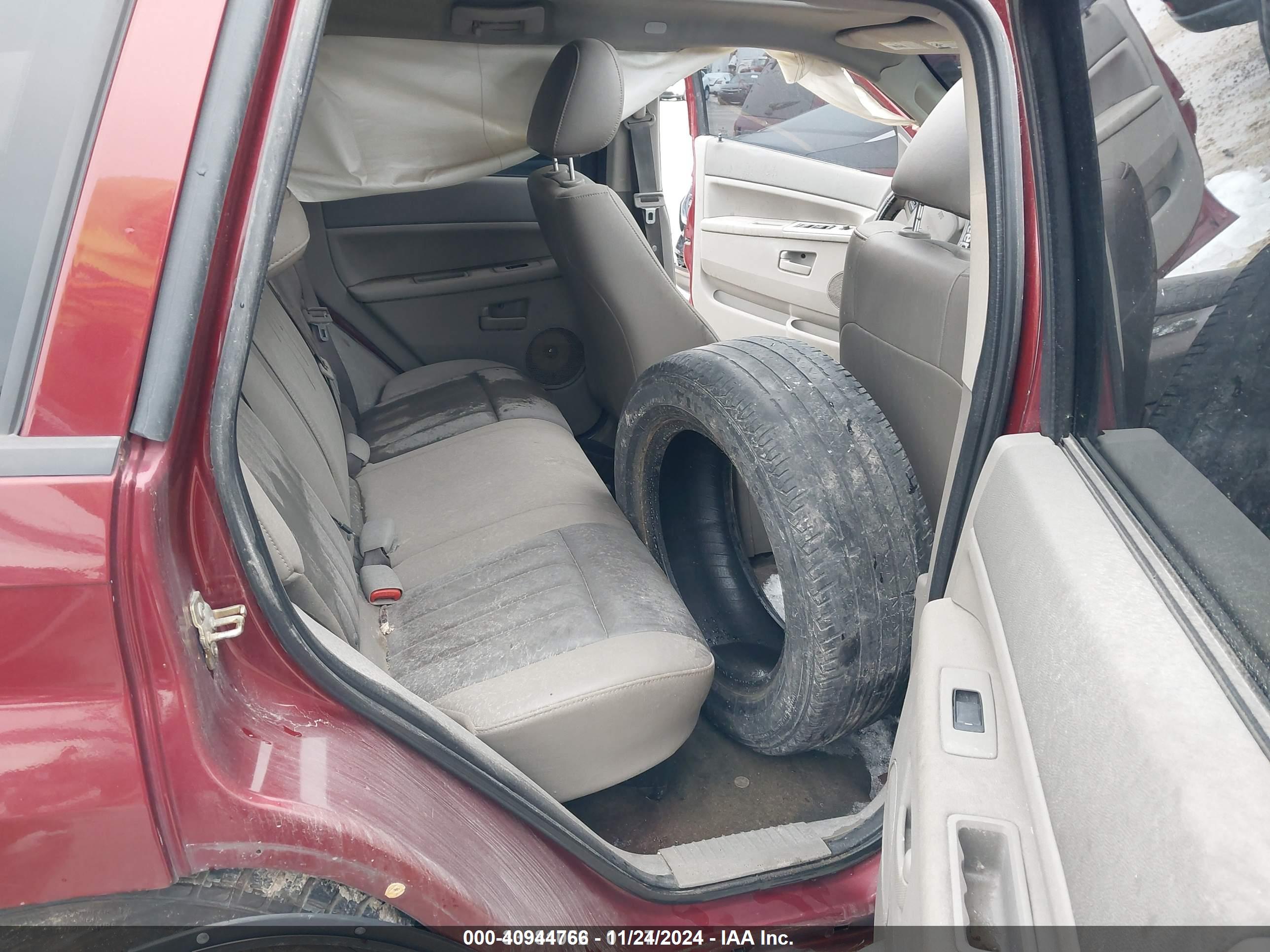 JEEP GRAND image 8