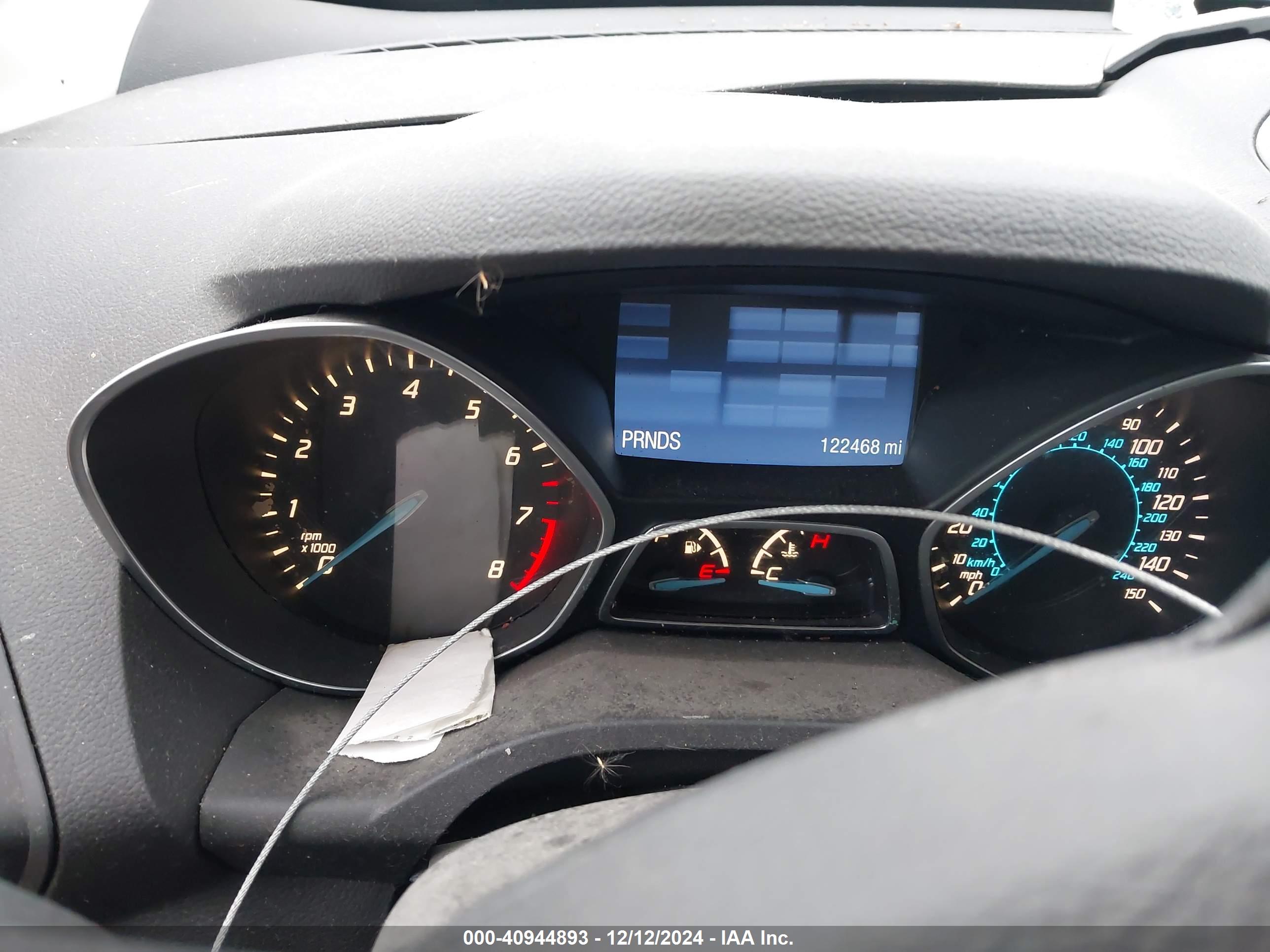 FORD ESCAPE image 7
