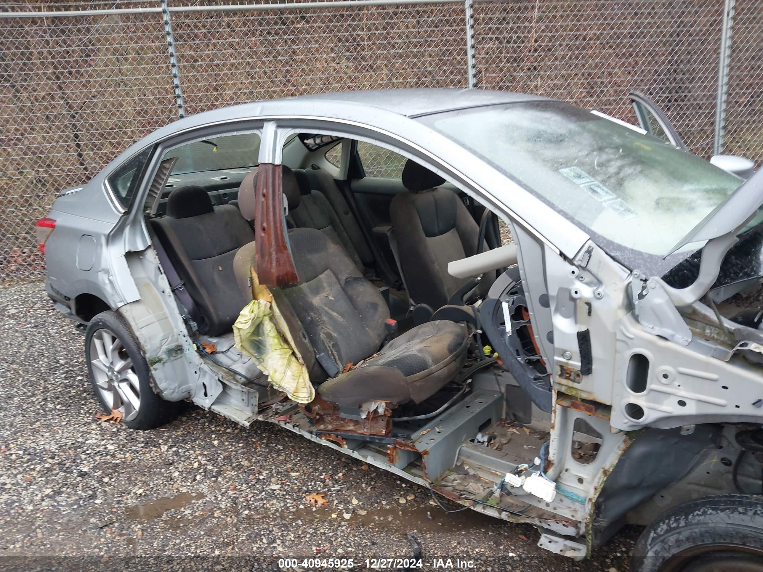 NISSAN SENTRA image 6