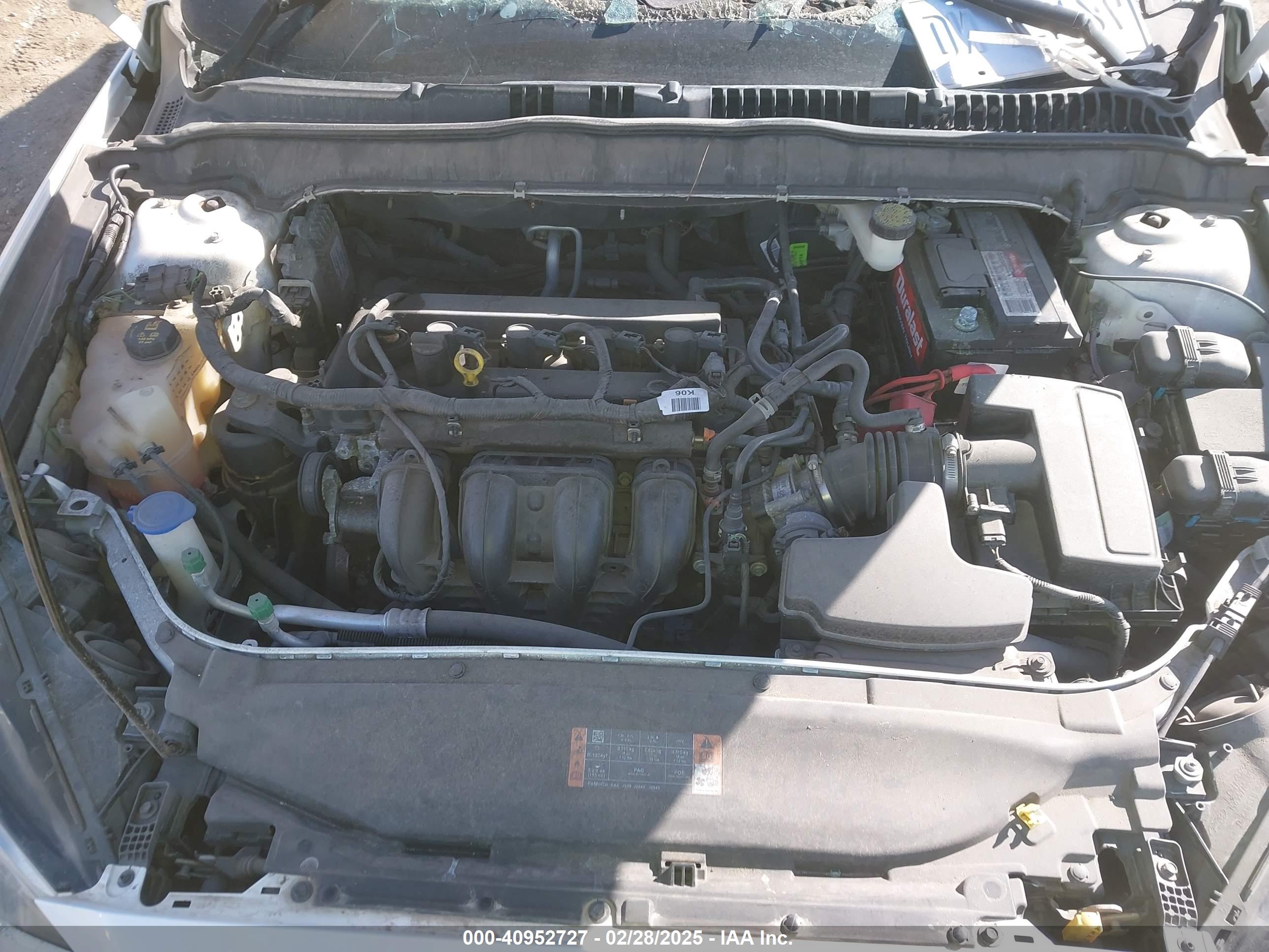 FORD FUSION image 10