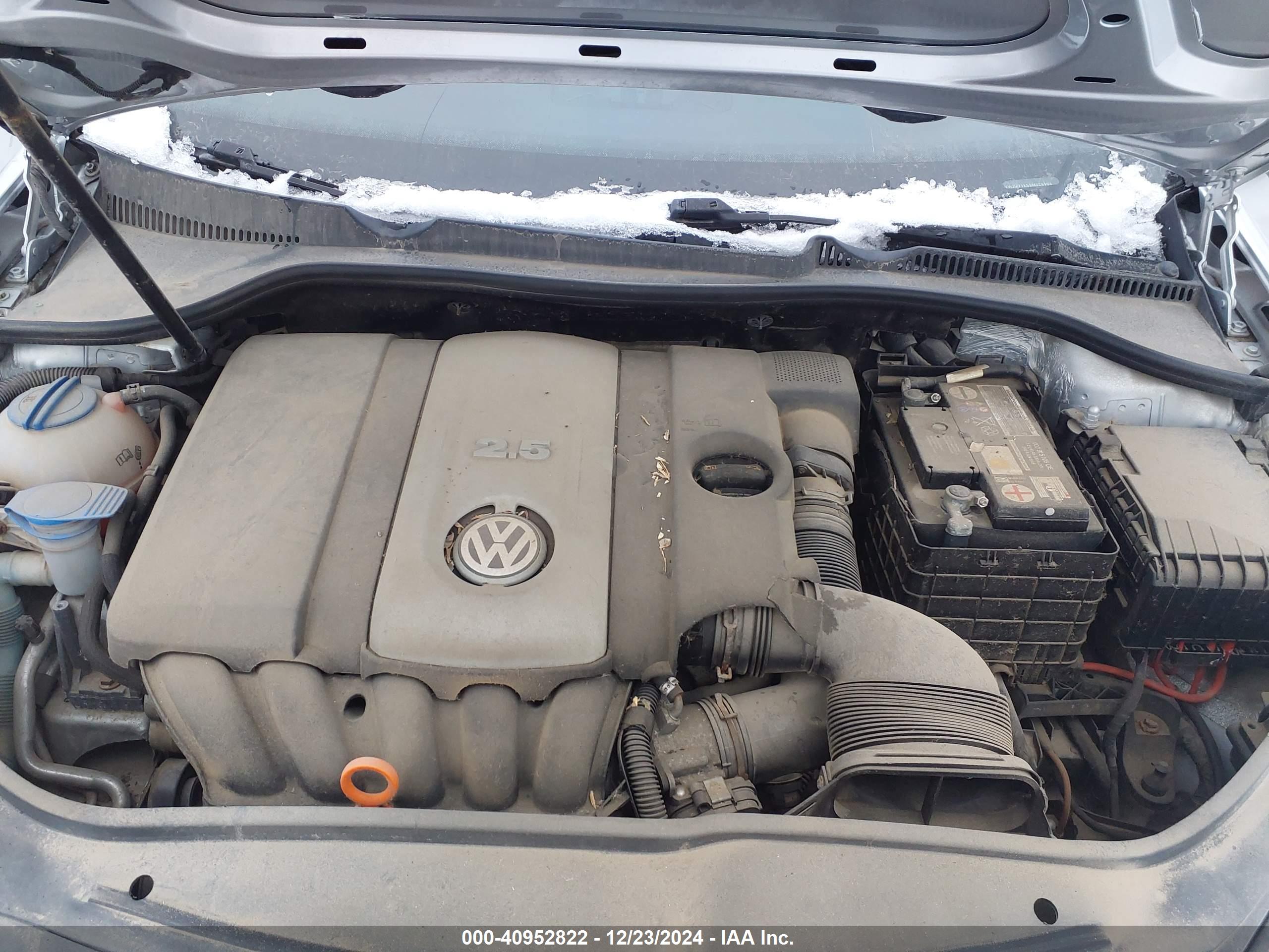 VOLKSWAGEN JETTA image 10