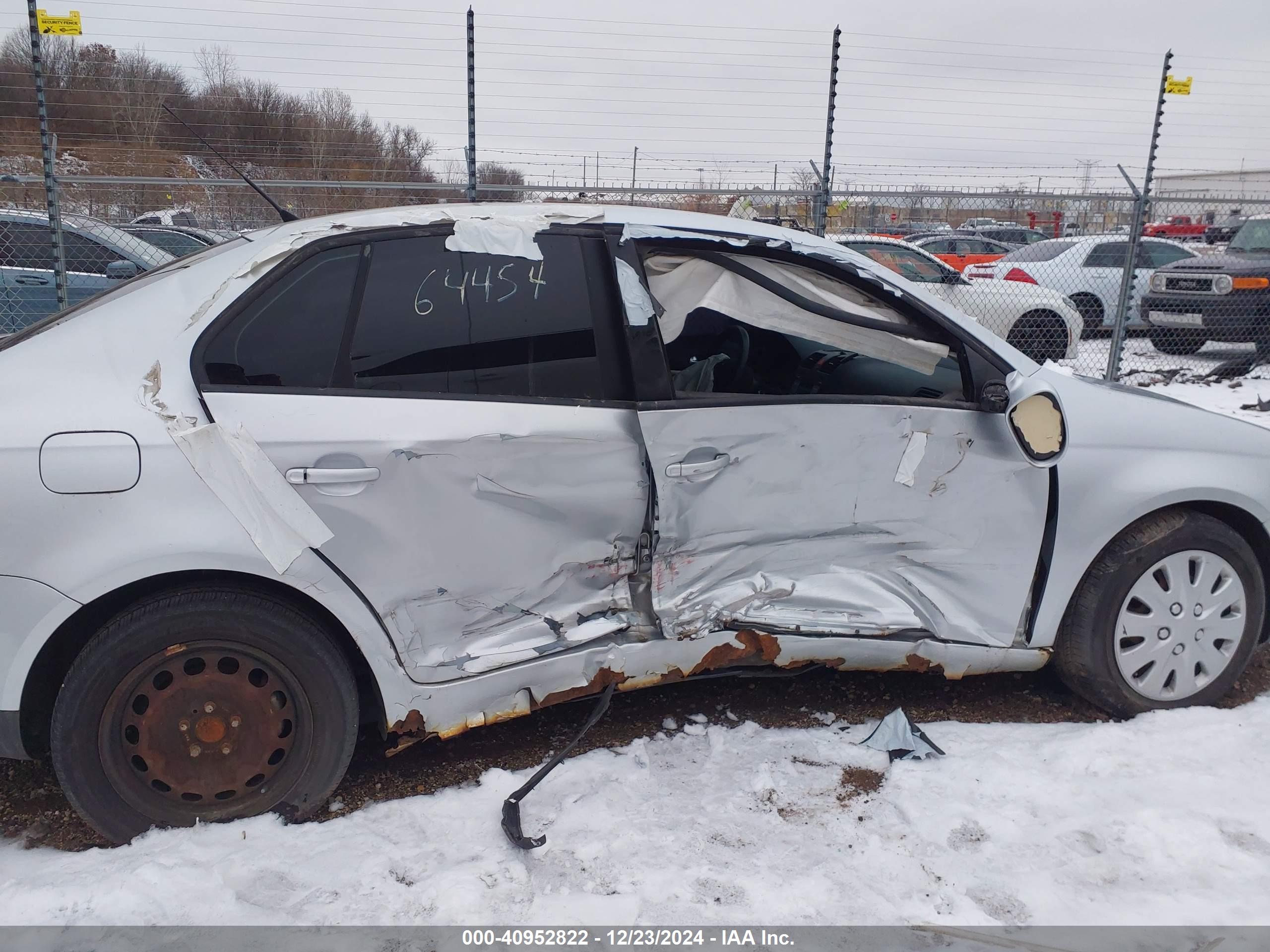 VOLKSWAGEN JETTA image 6