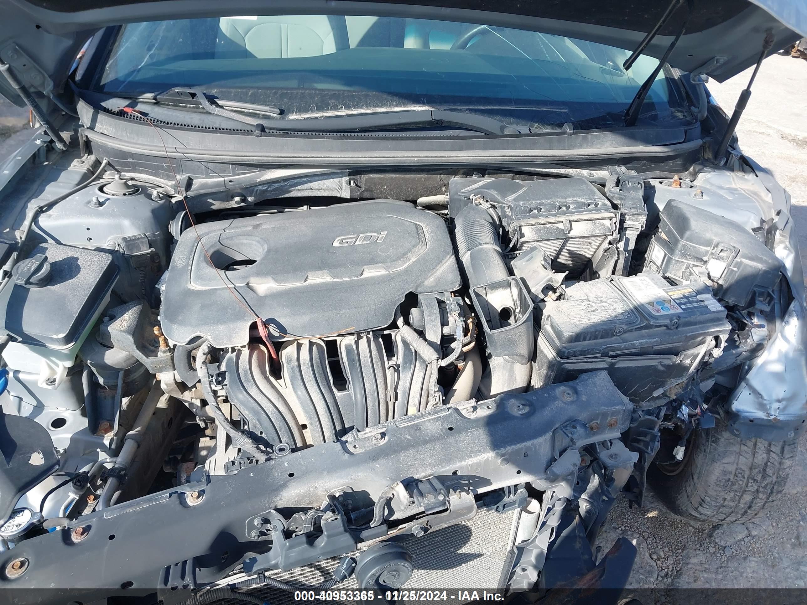 HYUNDAI SONATA image 10