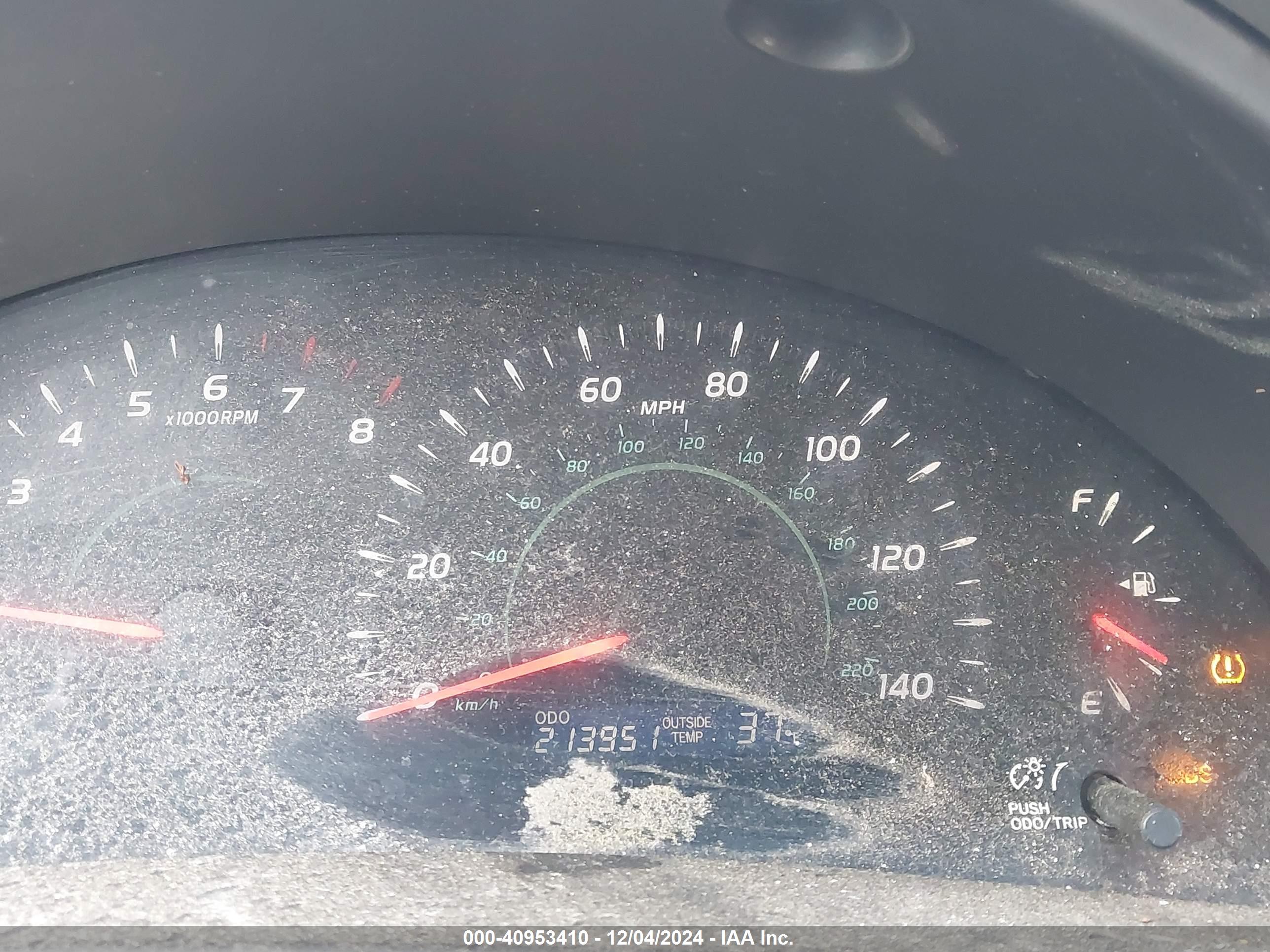 TOYOTA CAMRY image 7