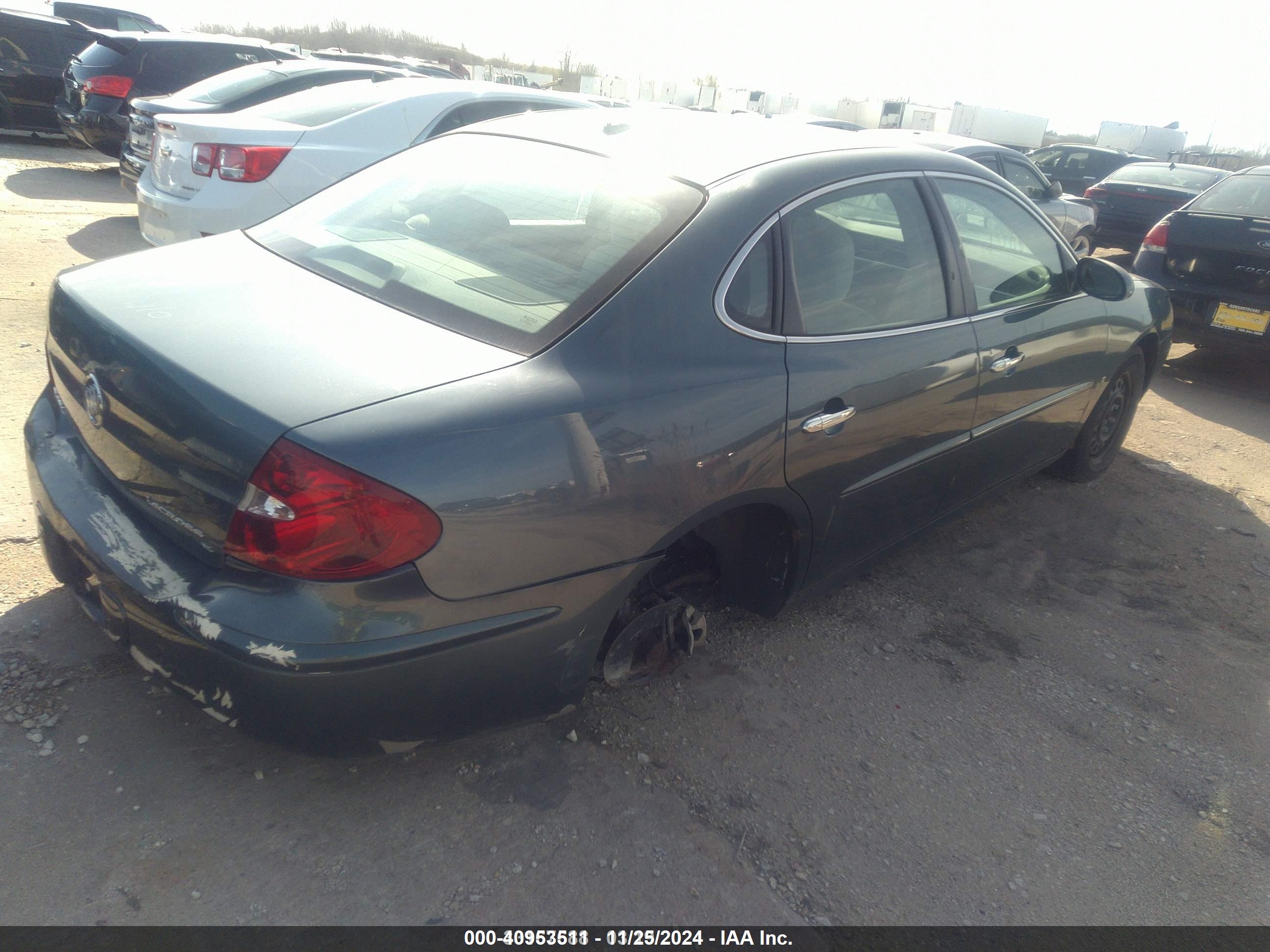 BUICK LACROSSE image 4