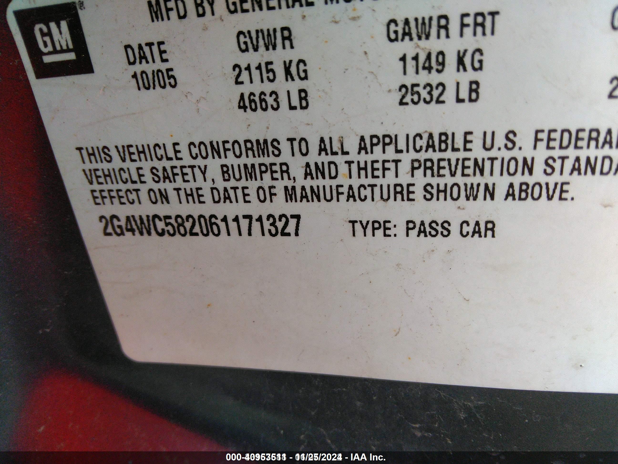BUICK LACROSSE image 9