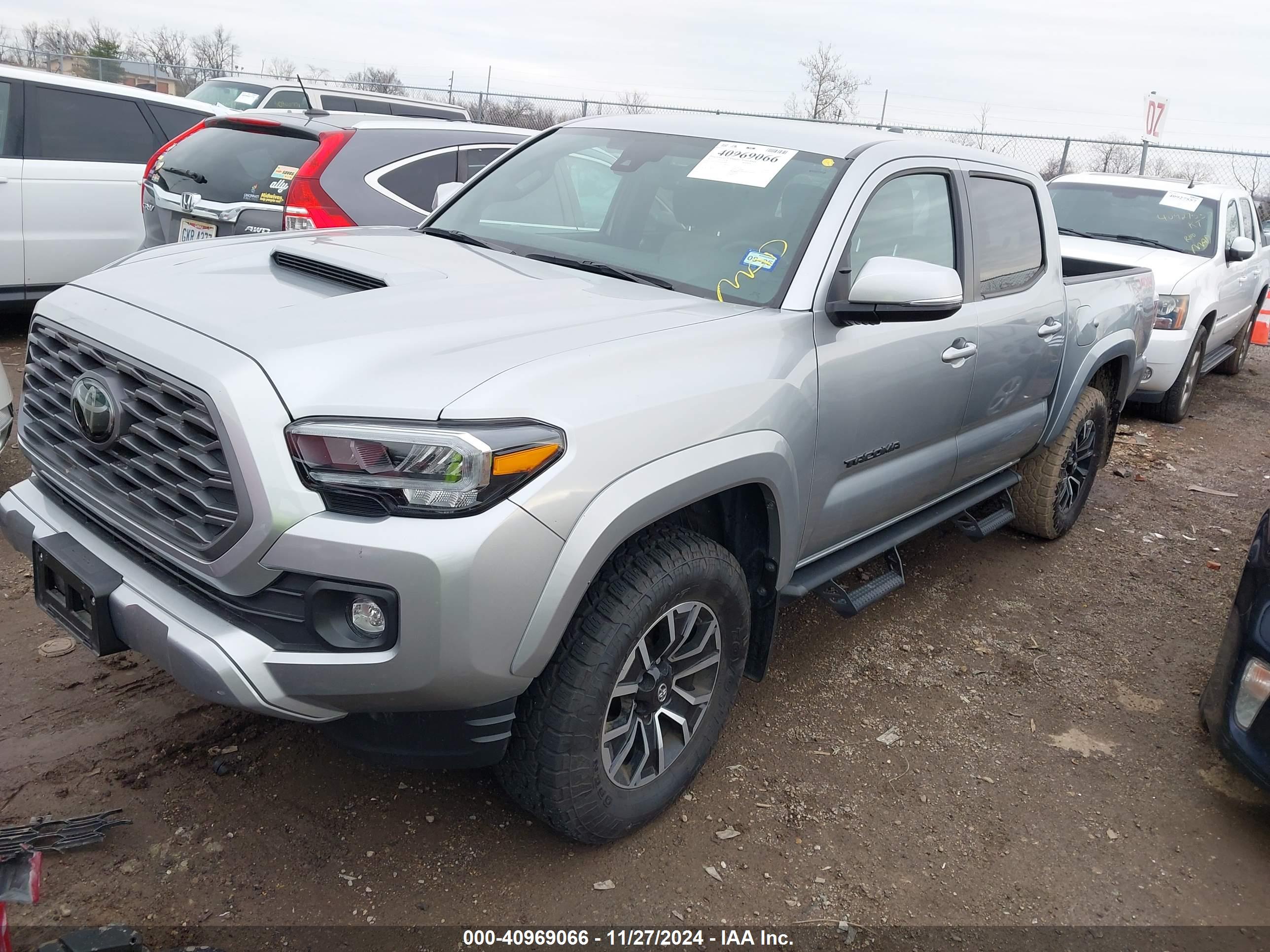 TOYOTA TACOMA image 2