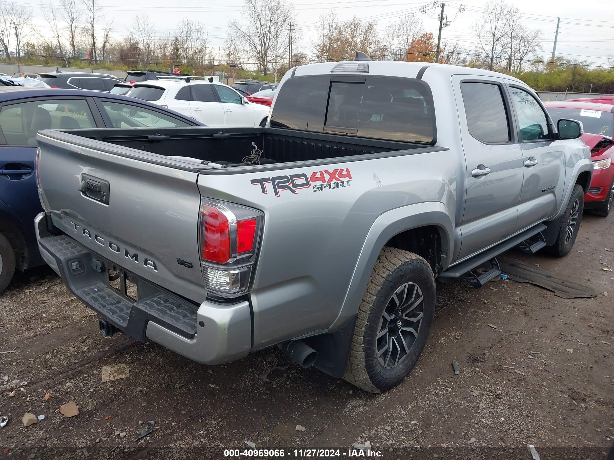 TOYOTA TACOMA image 4